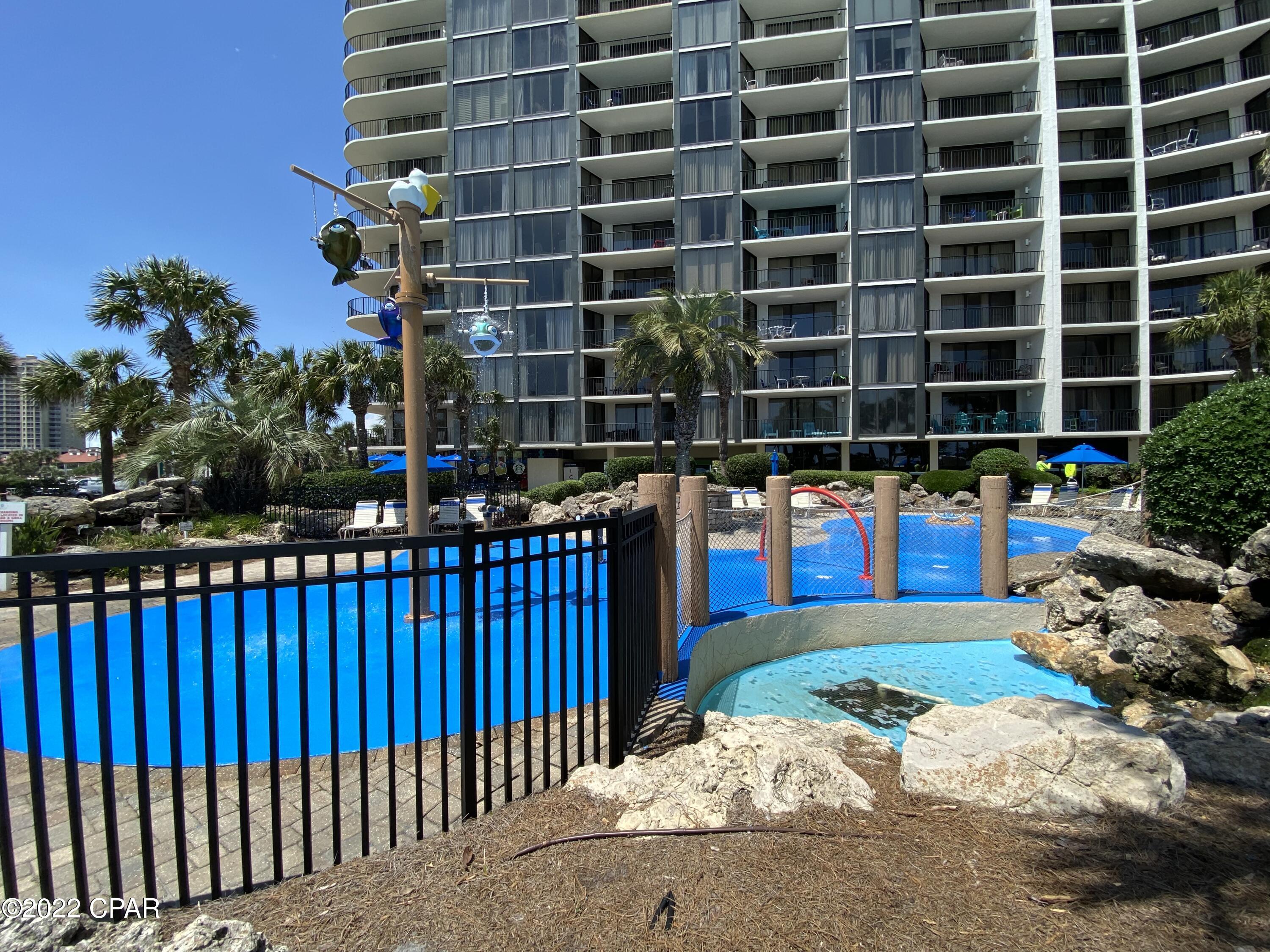 Edgewater Golf Villas V-C - Residential