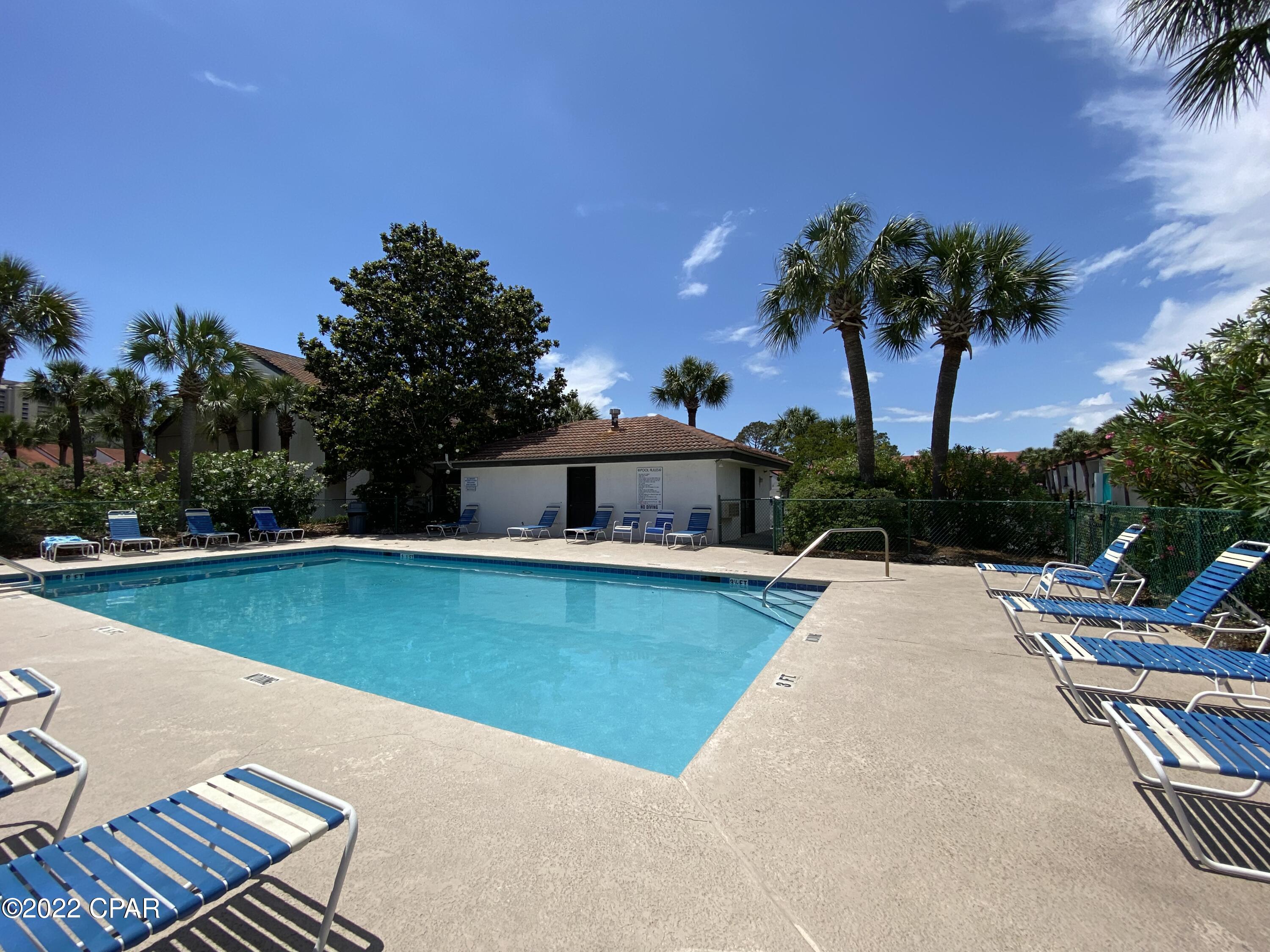 Edgewater Golf Villas V-C - Residential