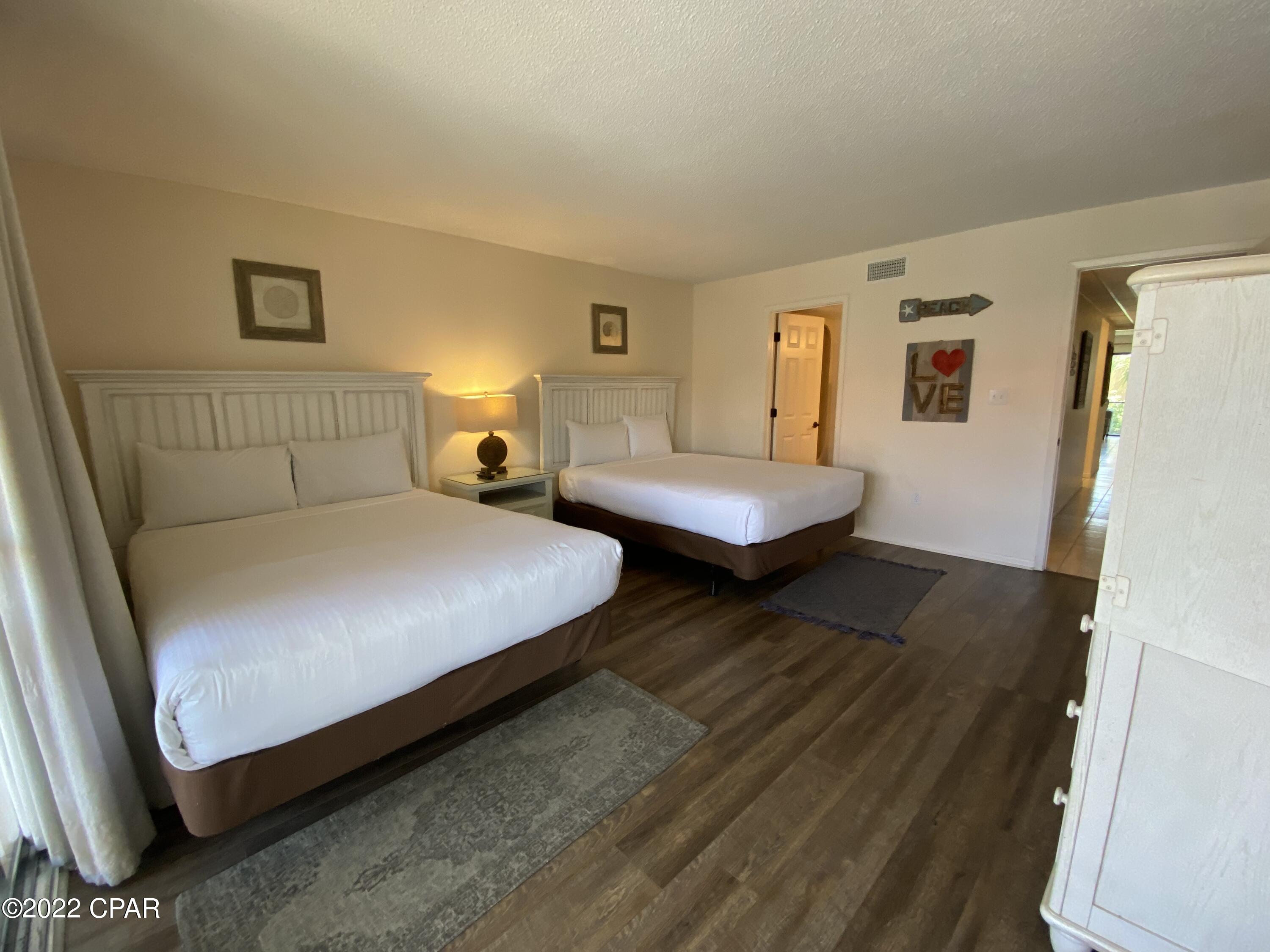 Edgewater Golf Villas V-C - Residential