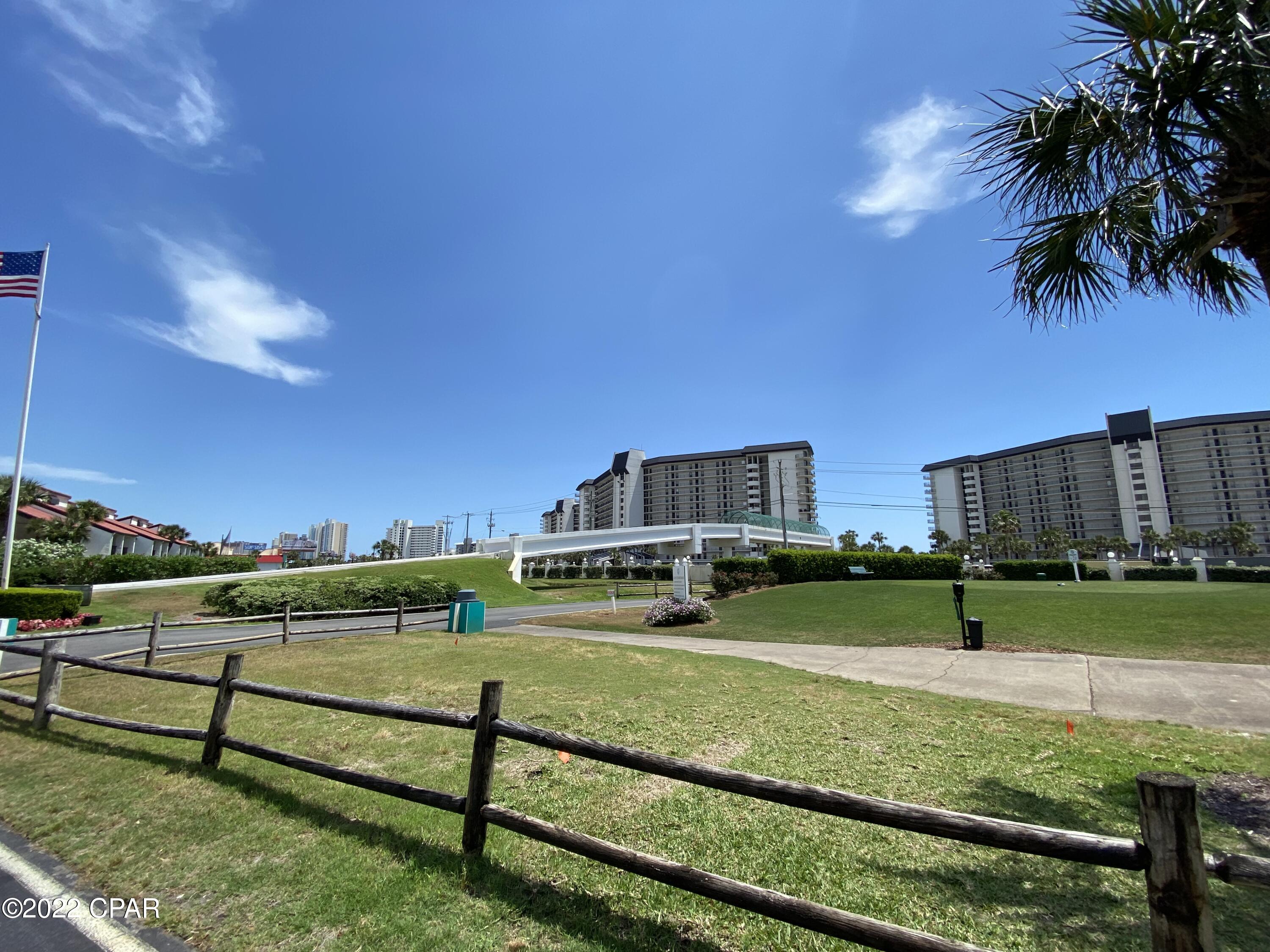 Edgewater Golf Villas V-C - Residential