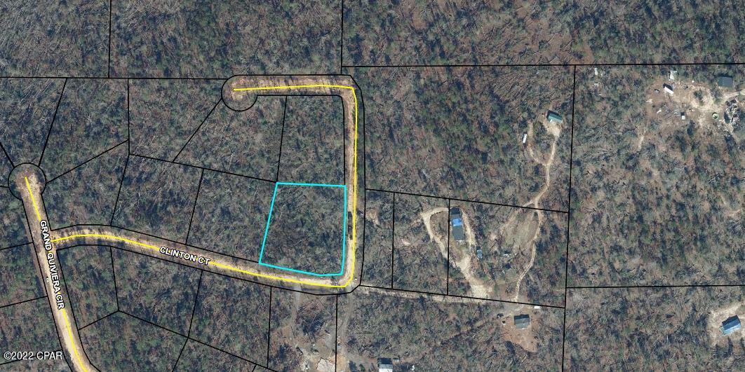 Compass Lake In The Hills - Land