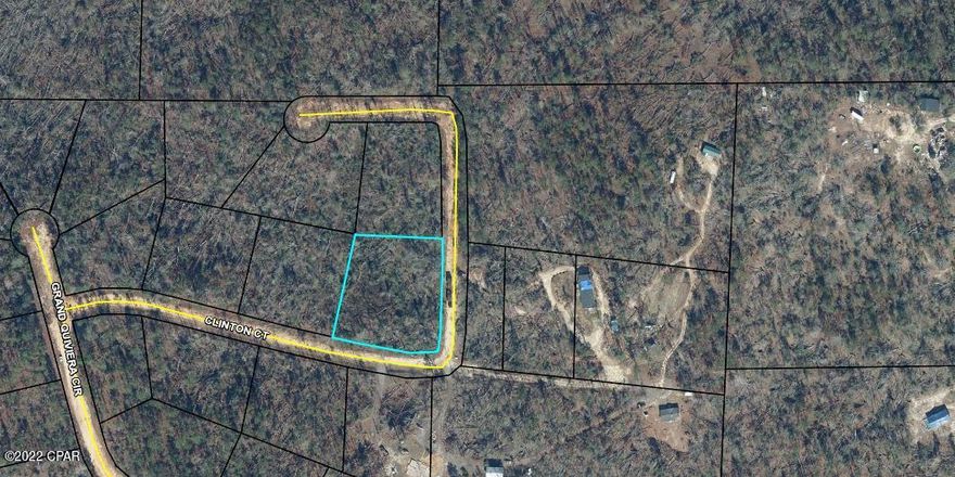 Wooded 1.34 acre MOL.  Corner location and located on a dead end road which is a short drive from Edison Ave.  POA is voluntary and is only $135 yearly which entitles you to all the amenties.  Electric available.  Nice homes close by.