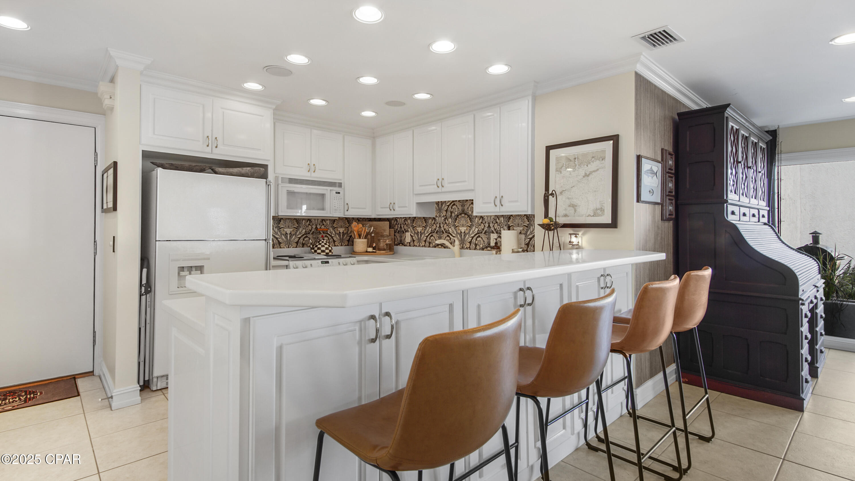 Bay Point Harbour Villas - Residential