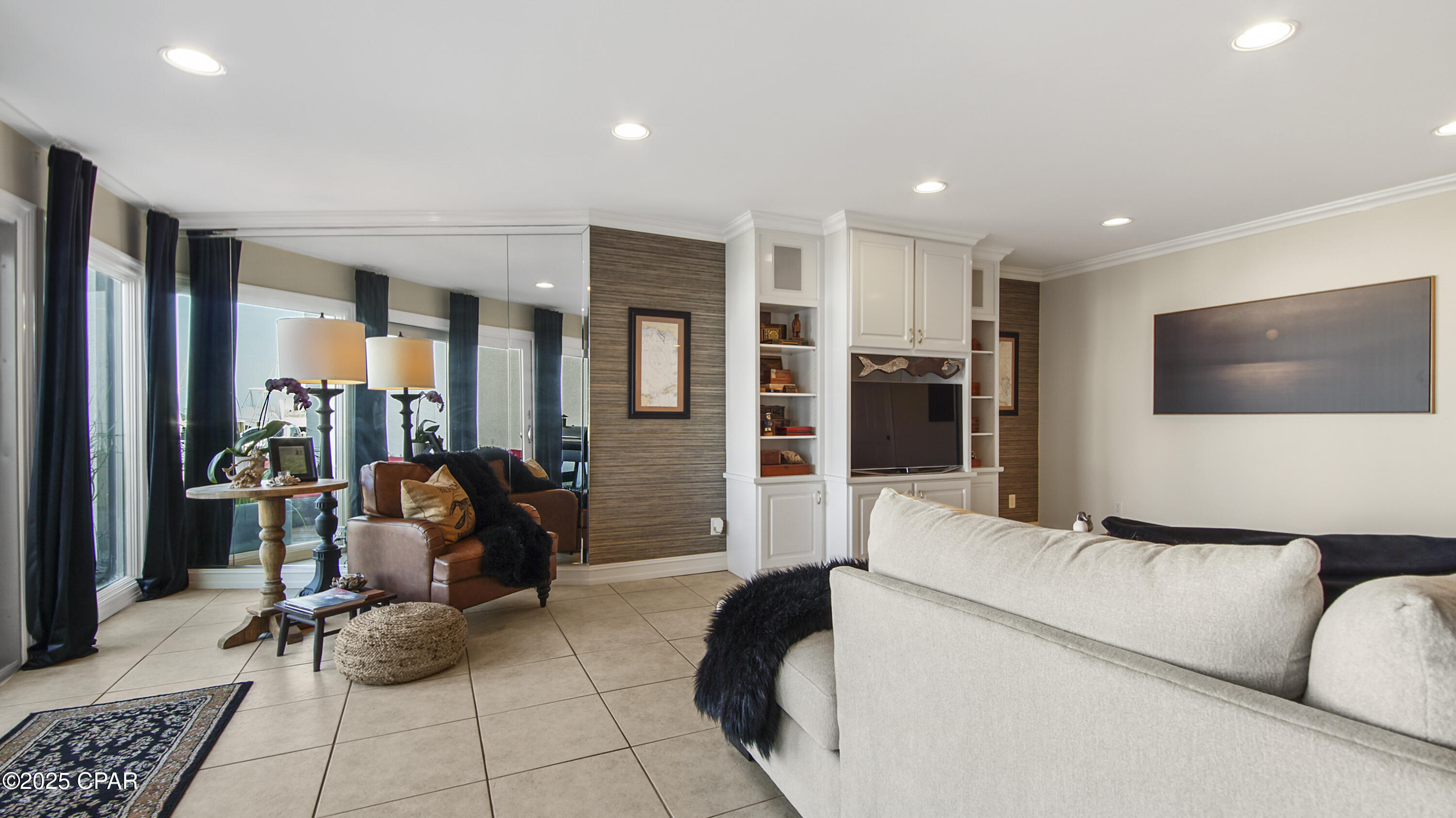 Bay Point Harbour Villas - Residential