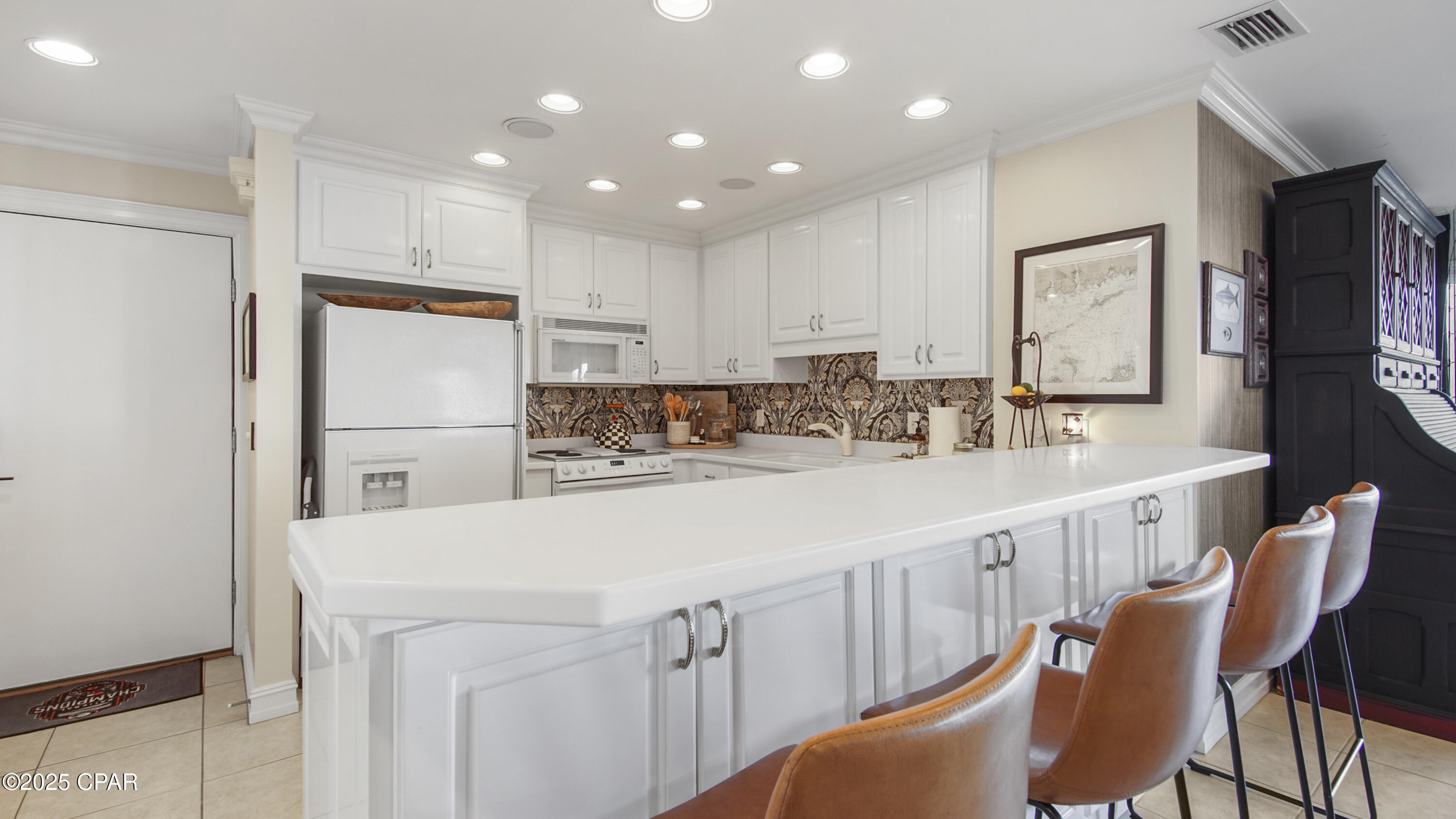 Bay Point Harbour Villas - Residential