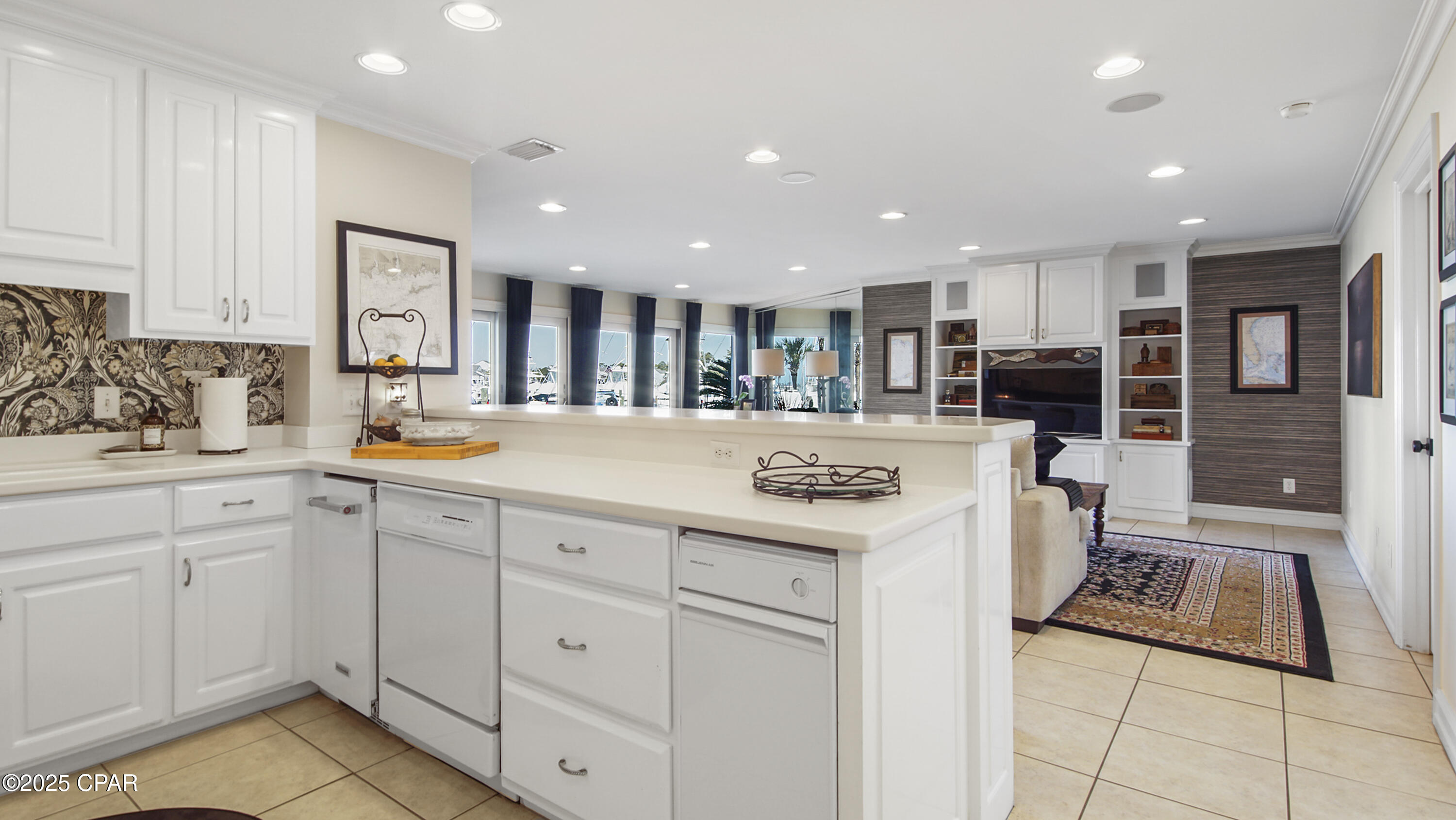 Bay Point Harbour Villas - Residential