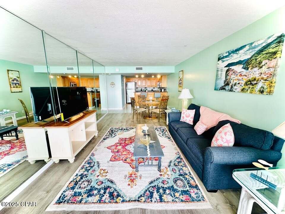 Pelican Walk - Residential Lease