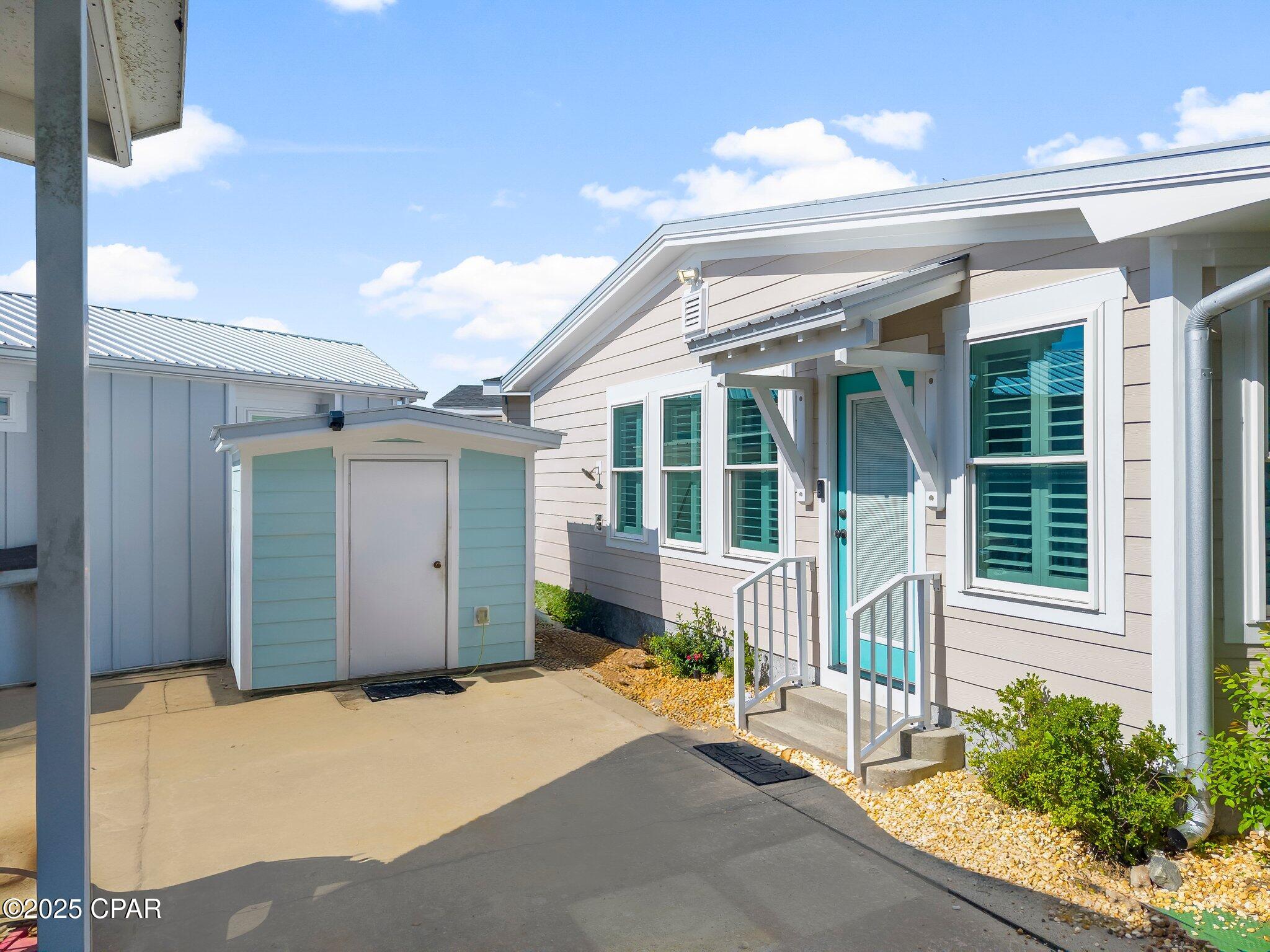 Venture Out Travel Trail - Residential