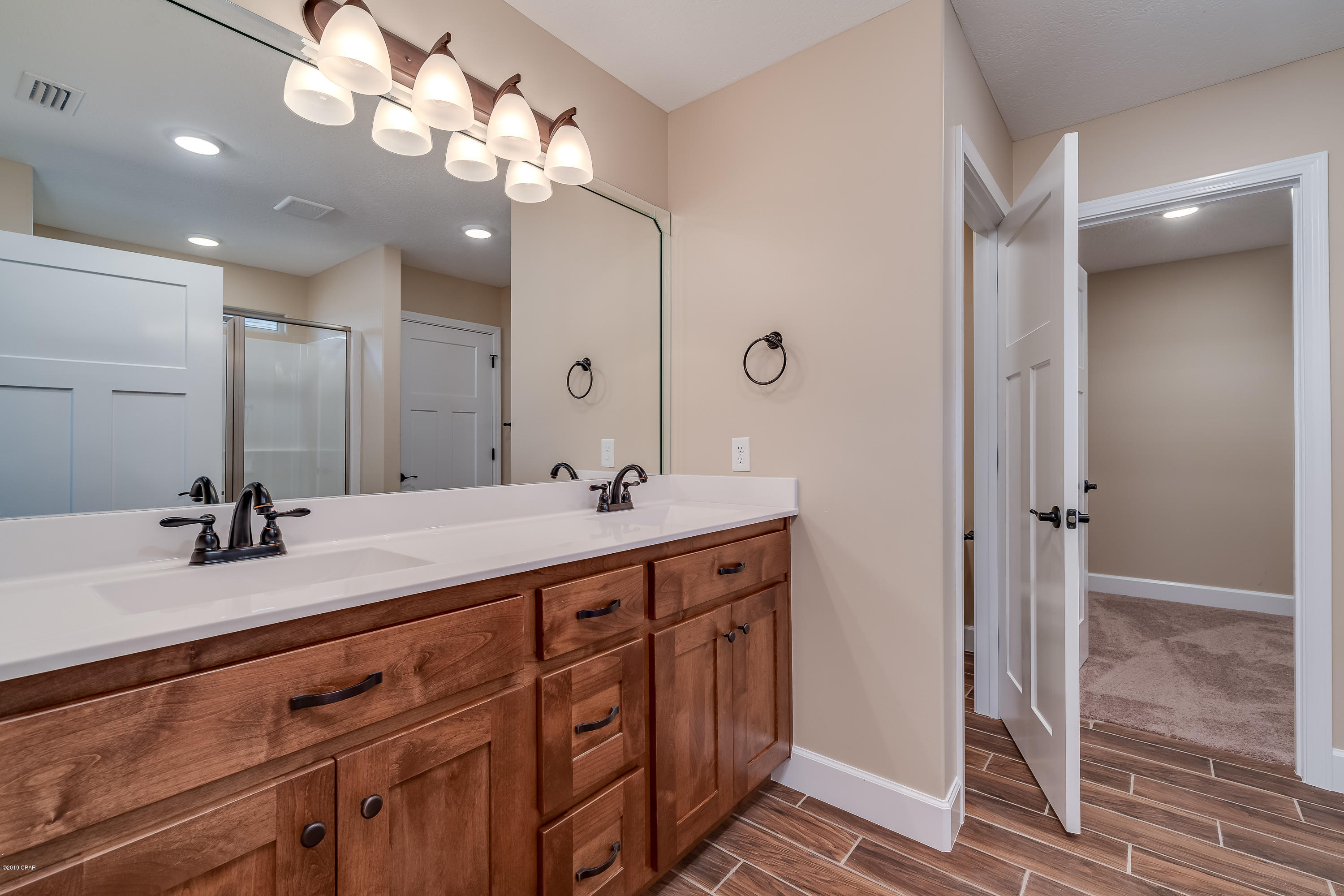 Ashlee Manor - Residential