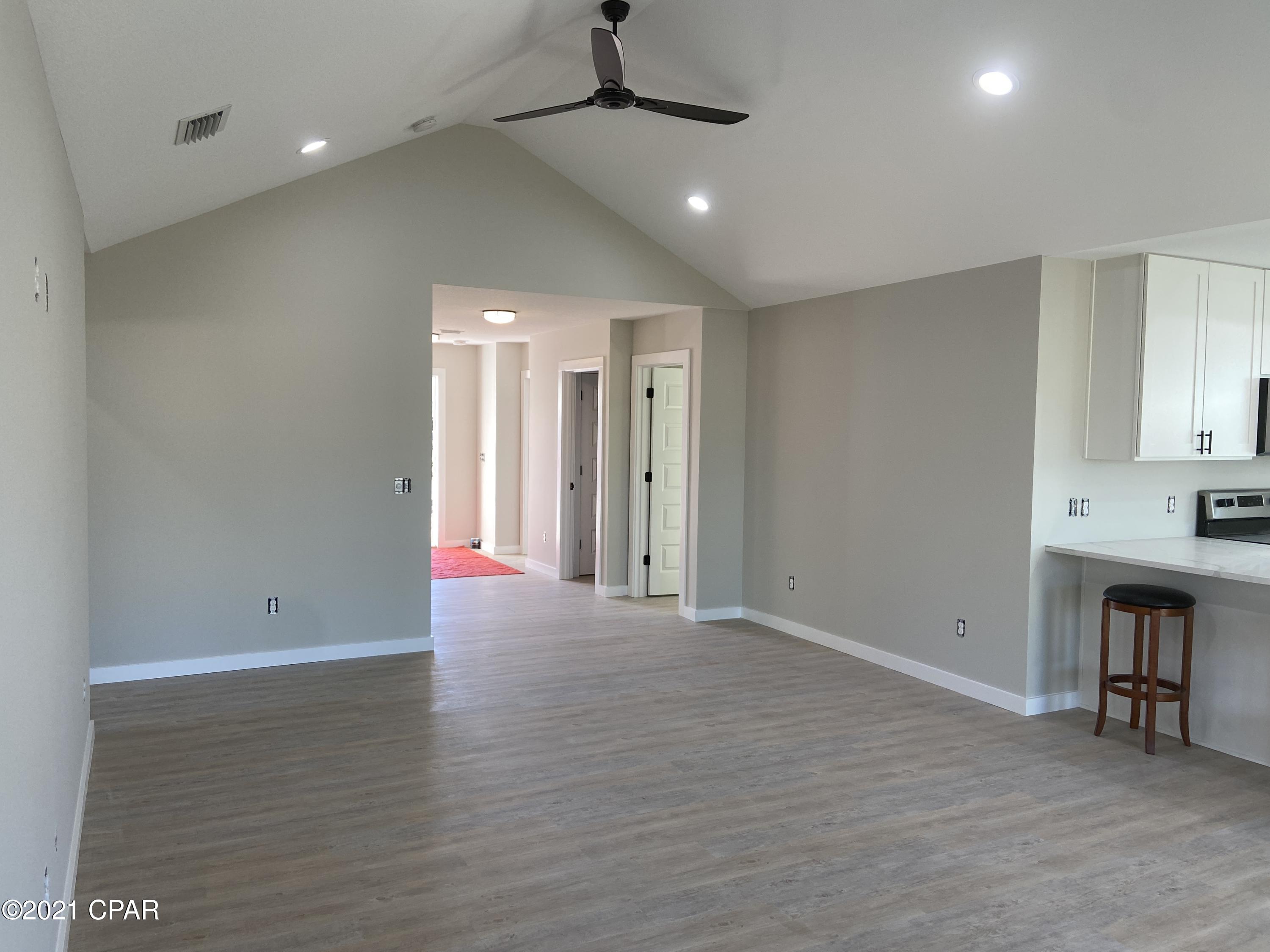 Riviera Beach 1st Add - Residential