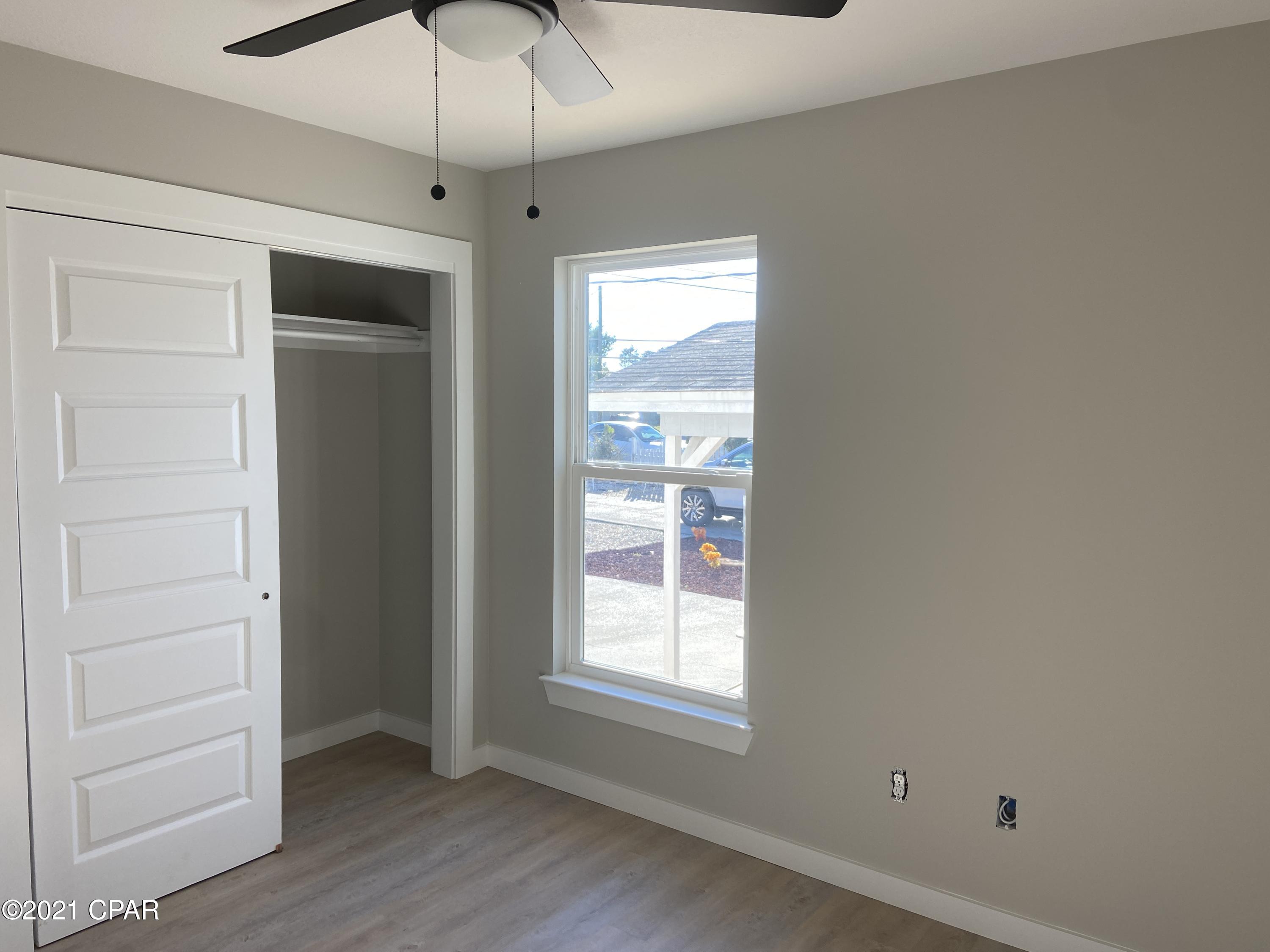 Riviera Beach 1st Add - Residential