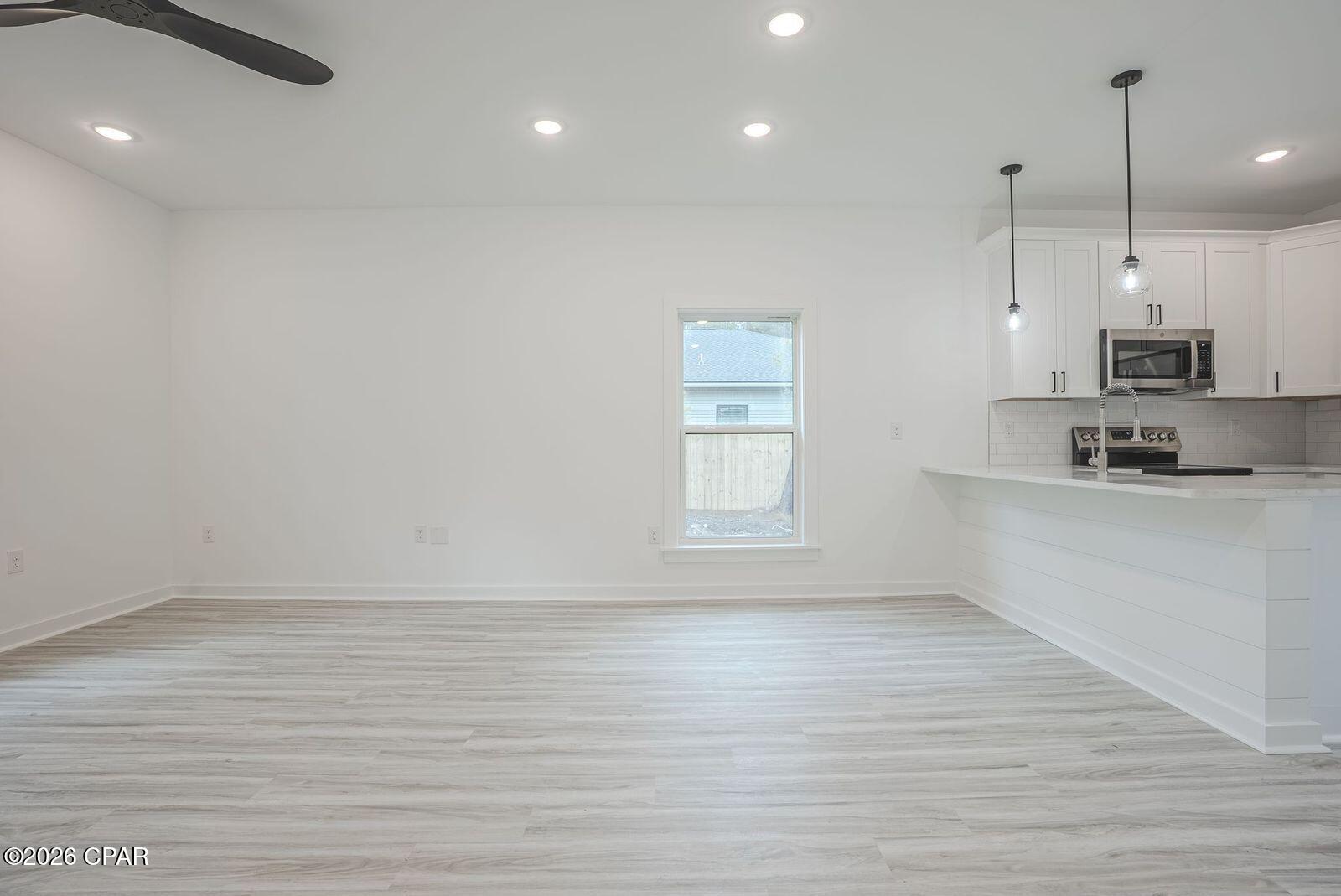 Sunny Hills Unit 1 - Residential