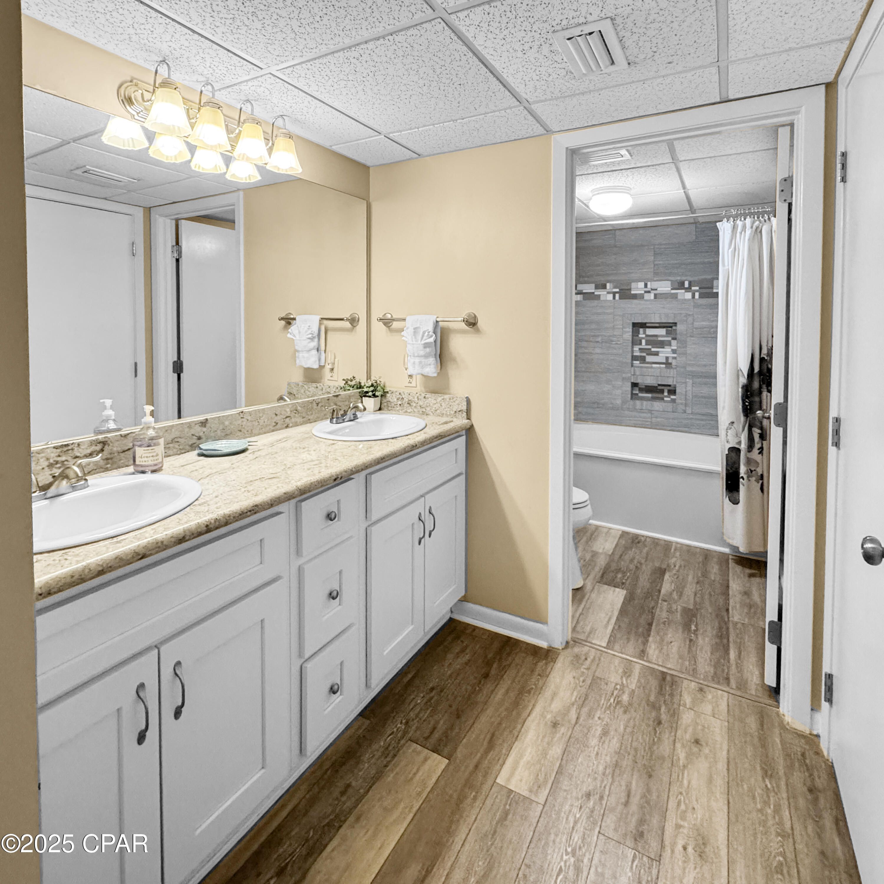 Edgewater Tower II - Residential