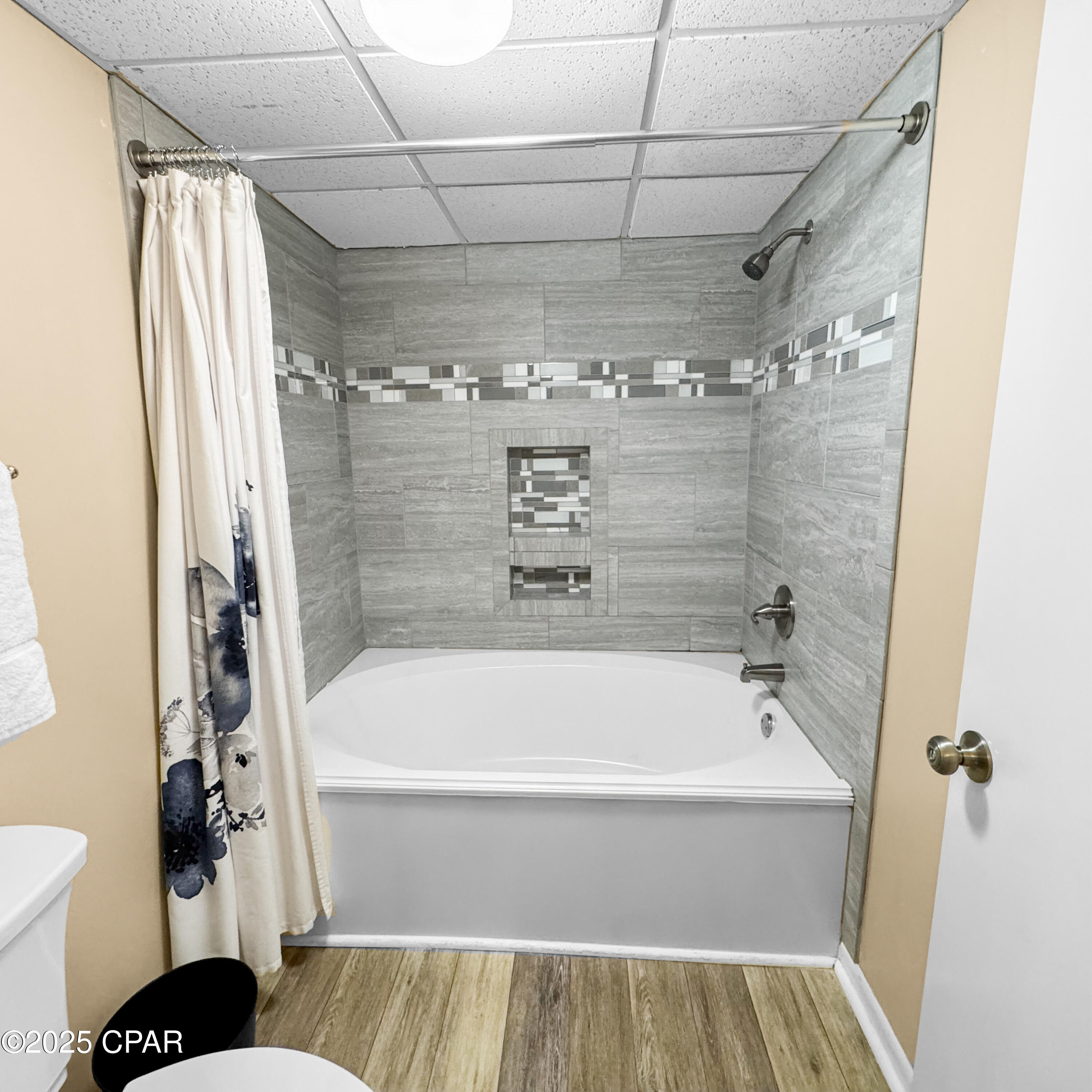 Edgewater Tower II - Residential