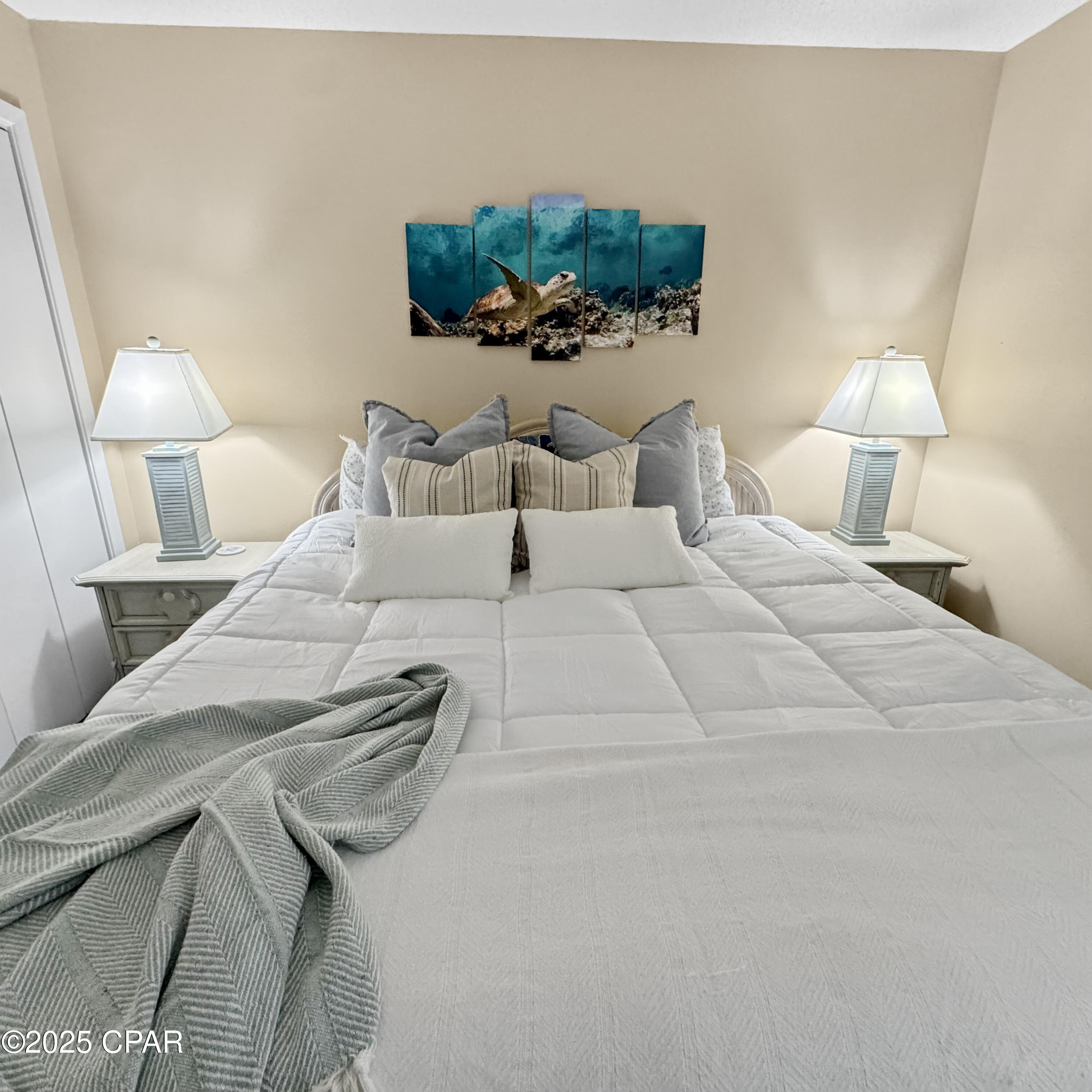 Edgewater Tower II - Residential