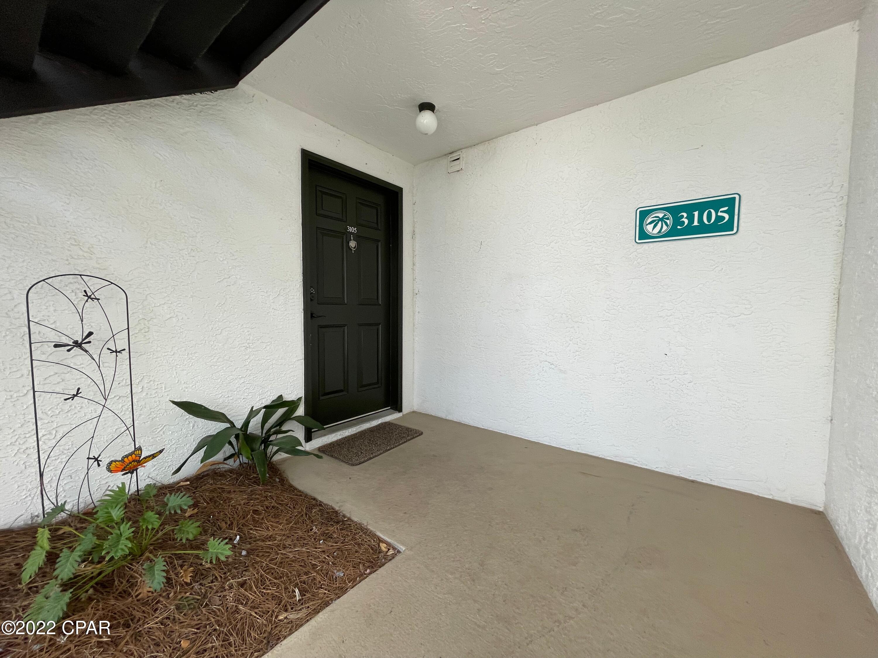 River Oaks Tennis Villas - Residential