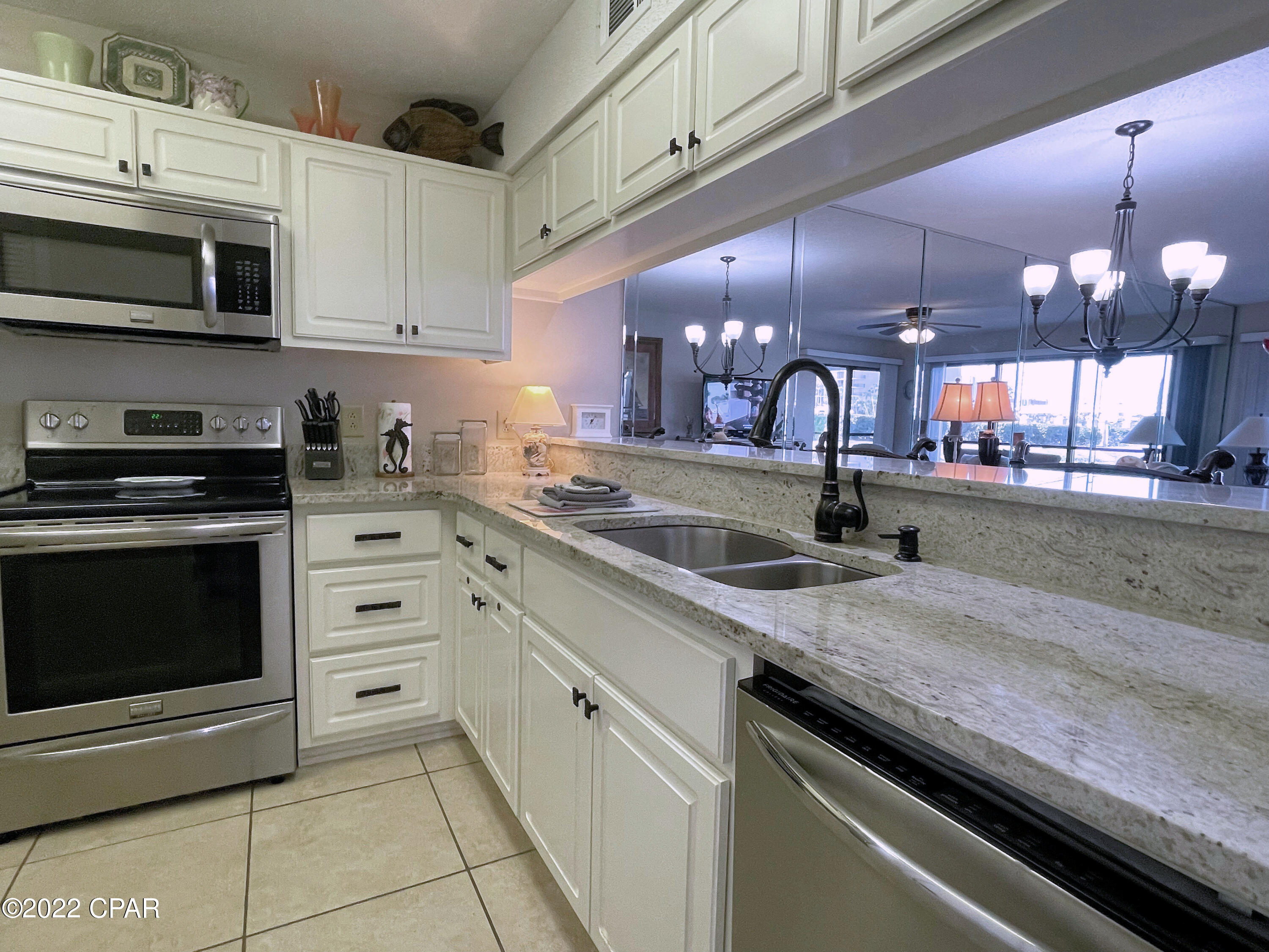 River Oaks Tennis Villas - Residential