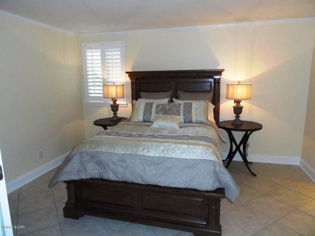 Bay Point Harbour Villas - Residential