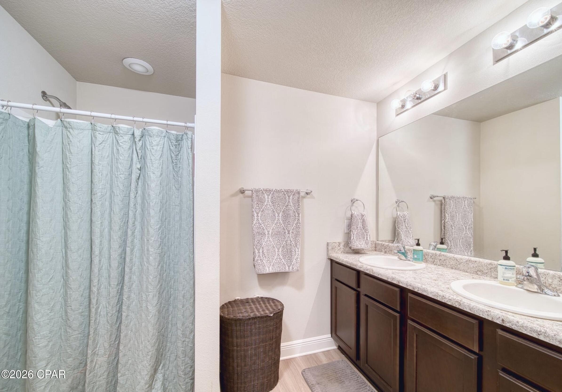 Sentinel Point - Residential