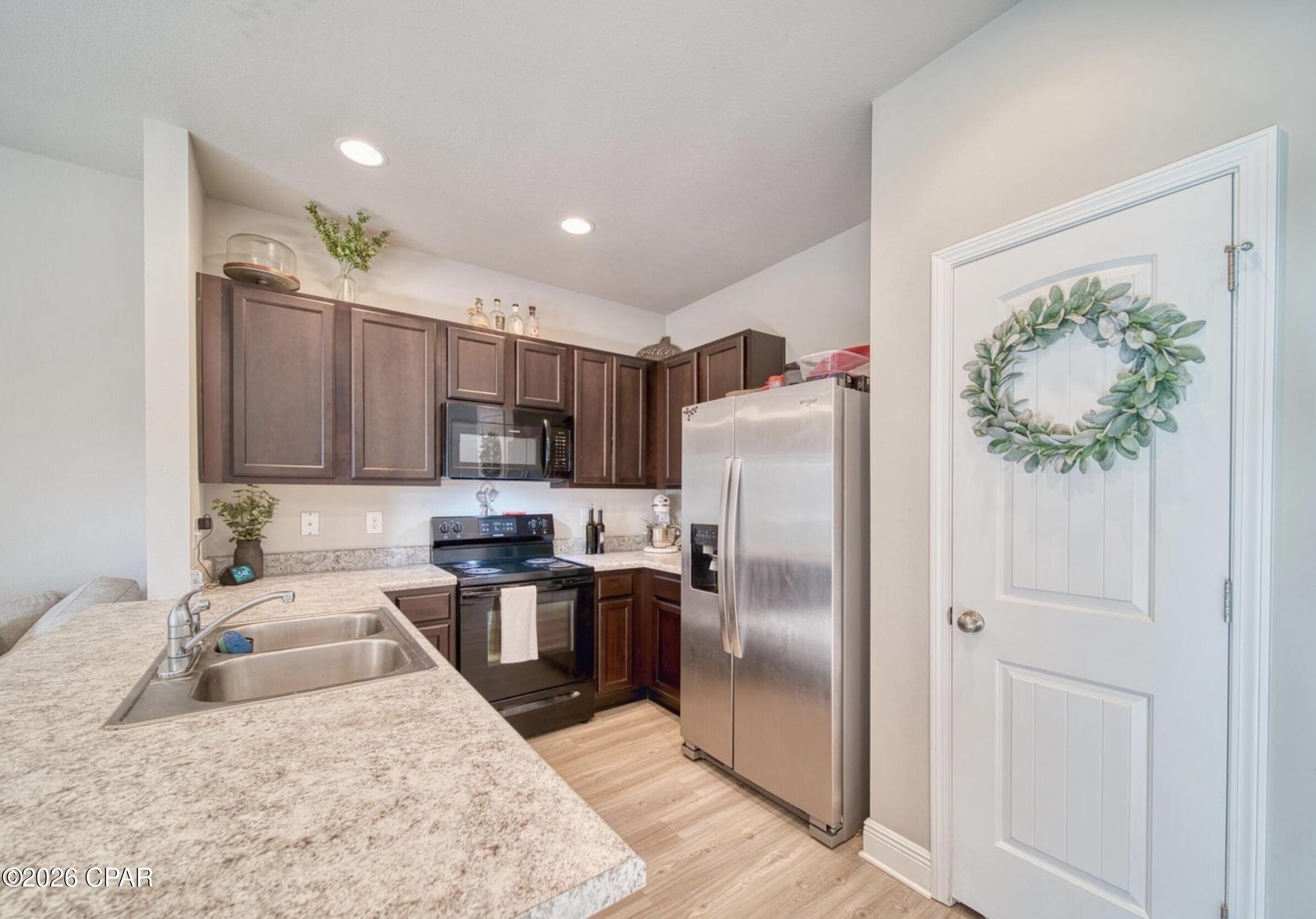 Sentinel Point - Residential