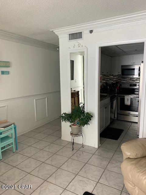 Sunbird Condo - Residential