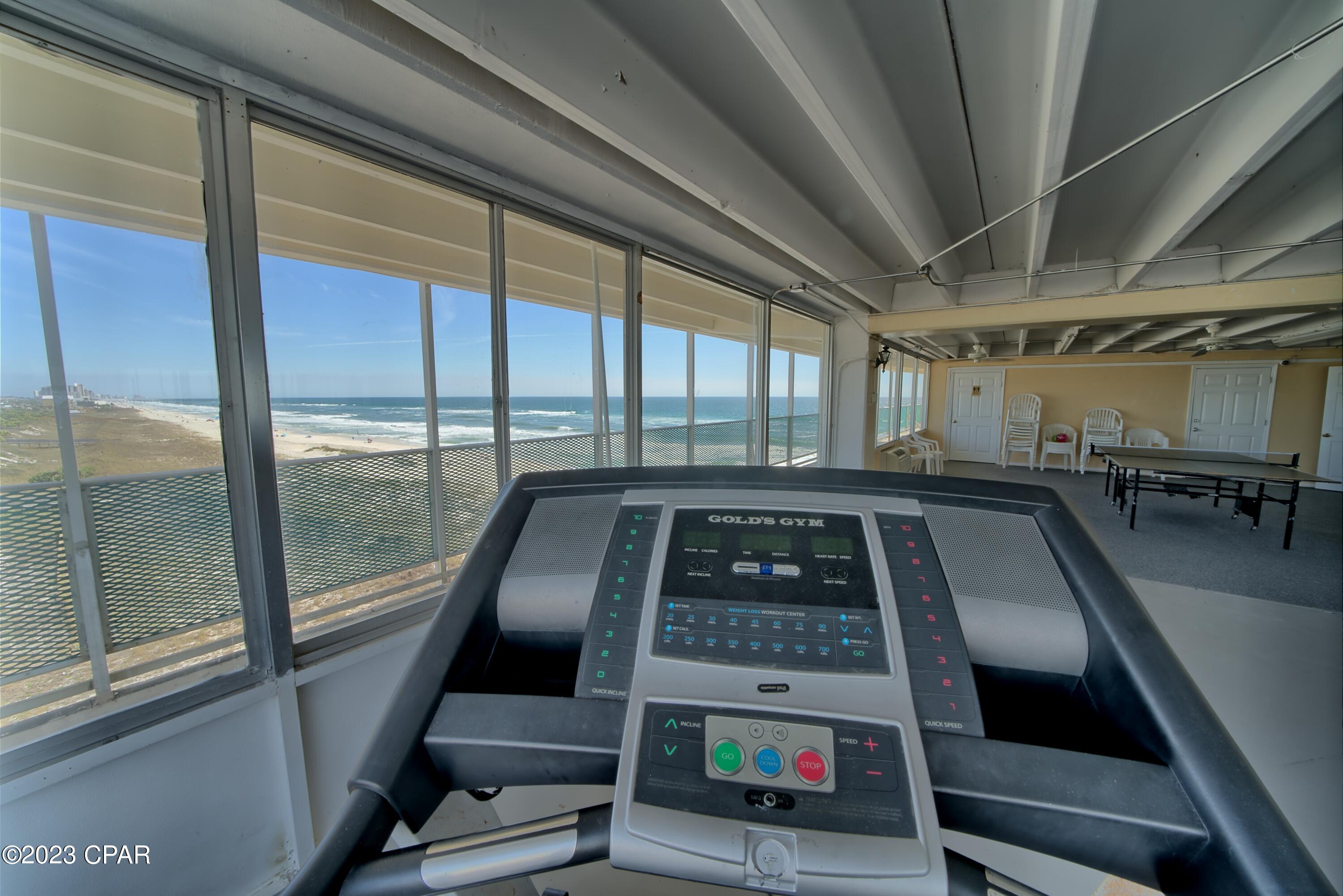 Fontainebleau Terrace - Residential