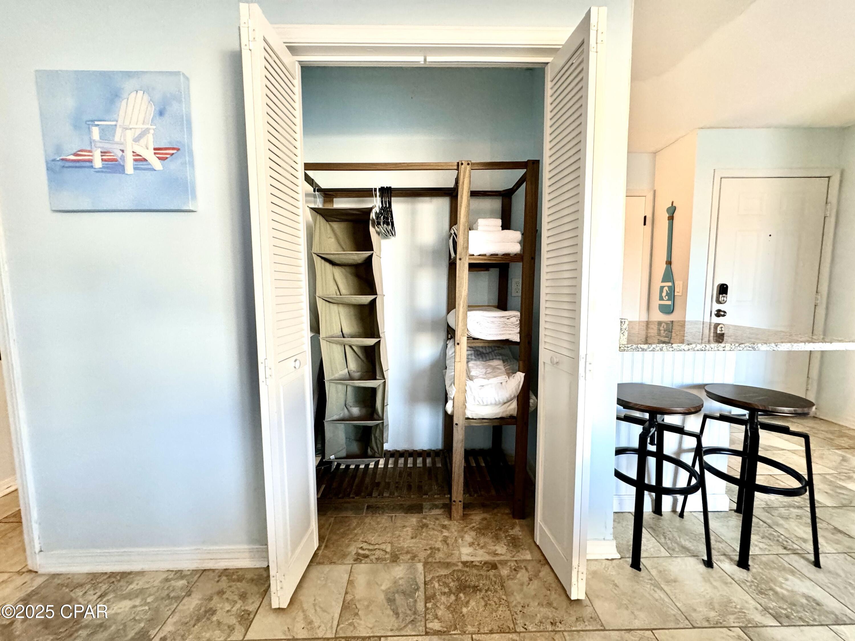 Pirate's Cove Inlet Condo Ph 3 - Residential