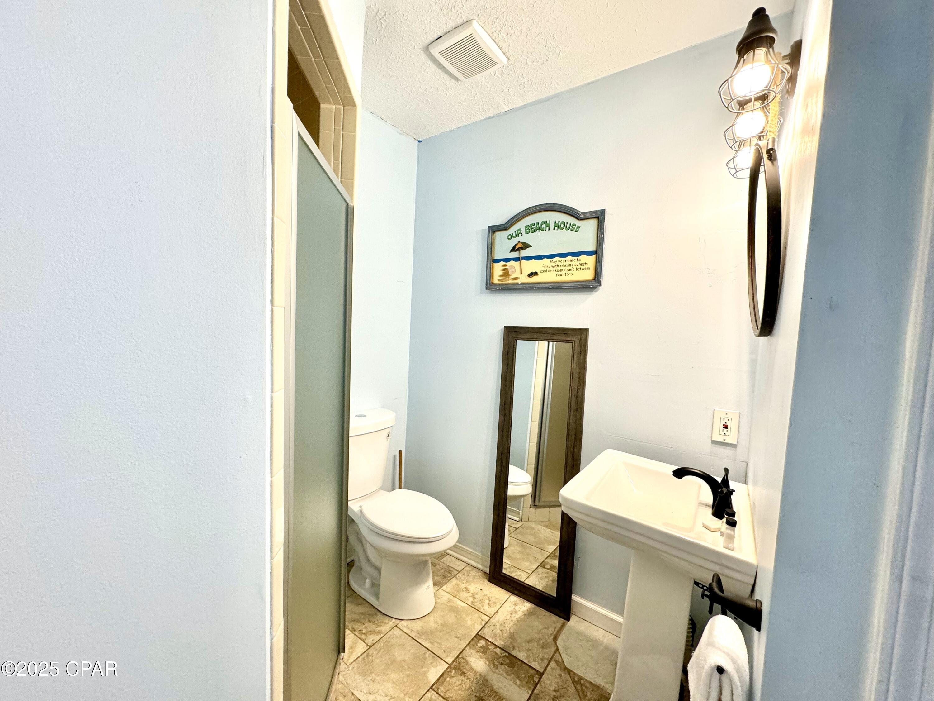 Pirate's Cove Inlet Condo Ph 3 - Residential