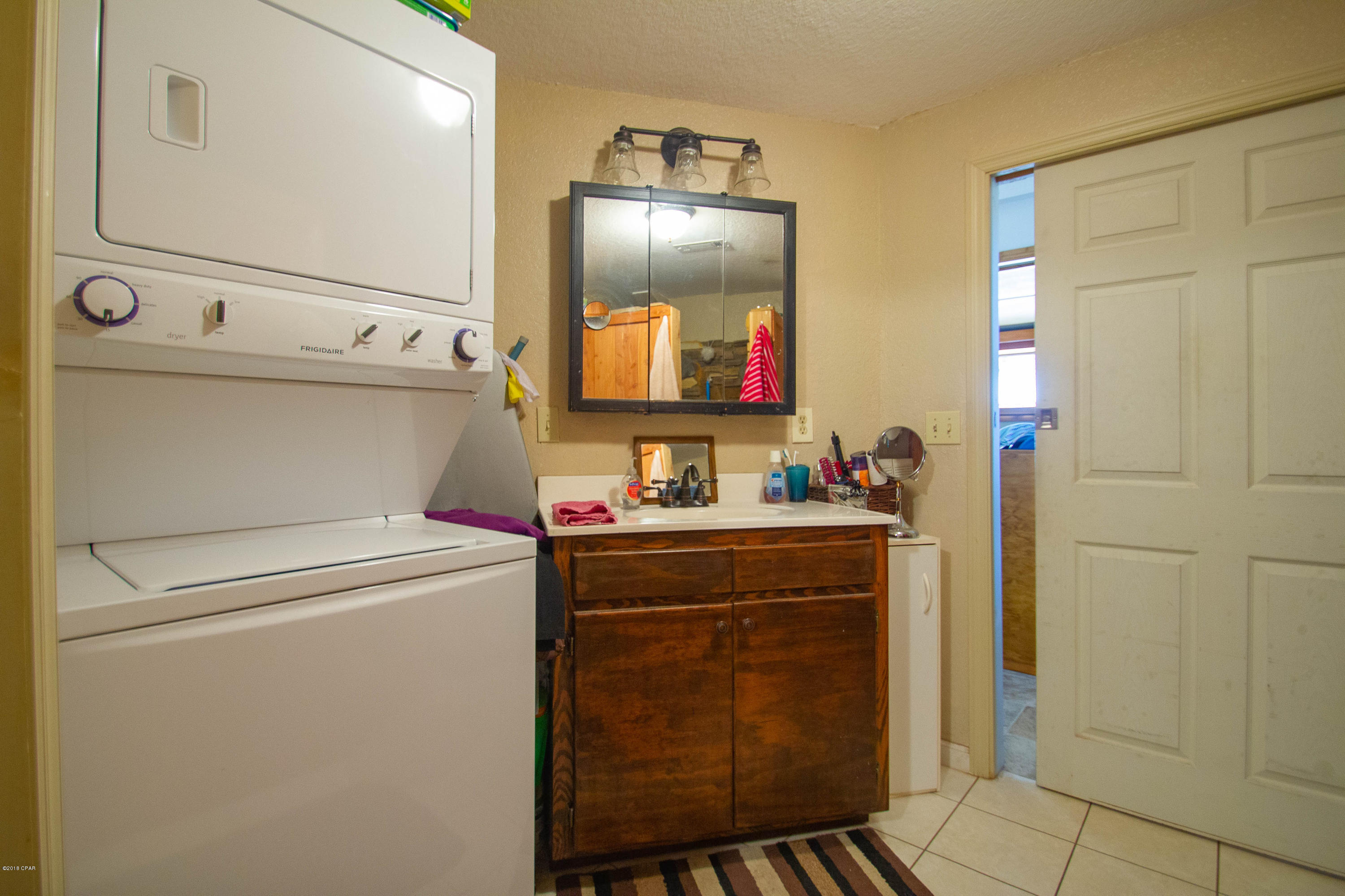 River Ranch Retreat - Residential