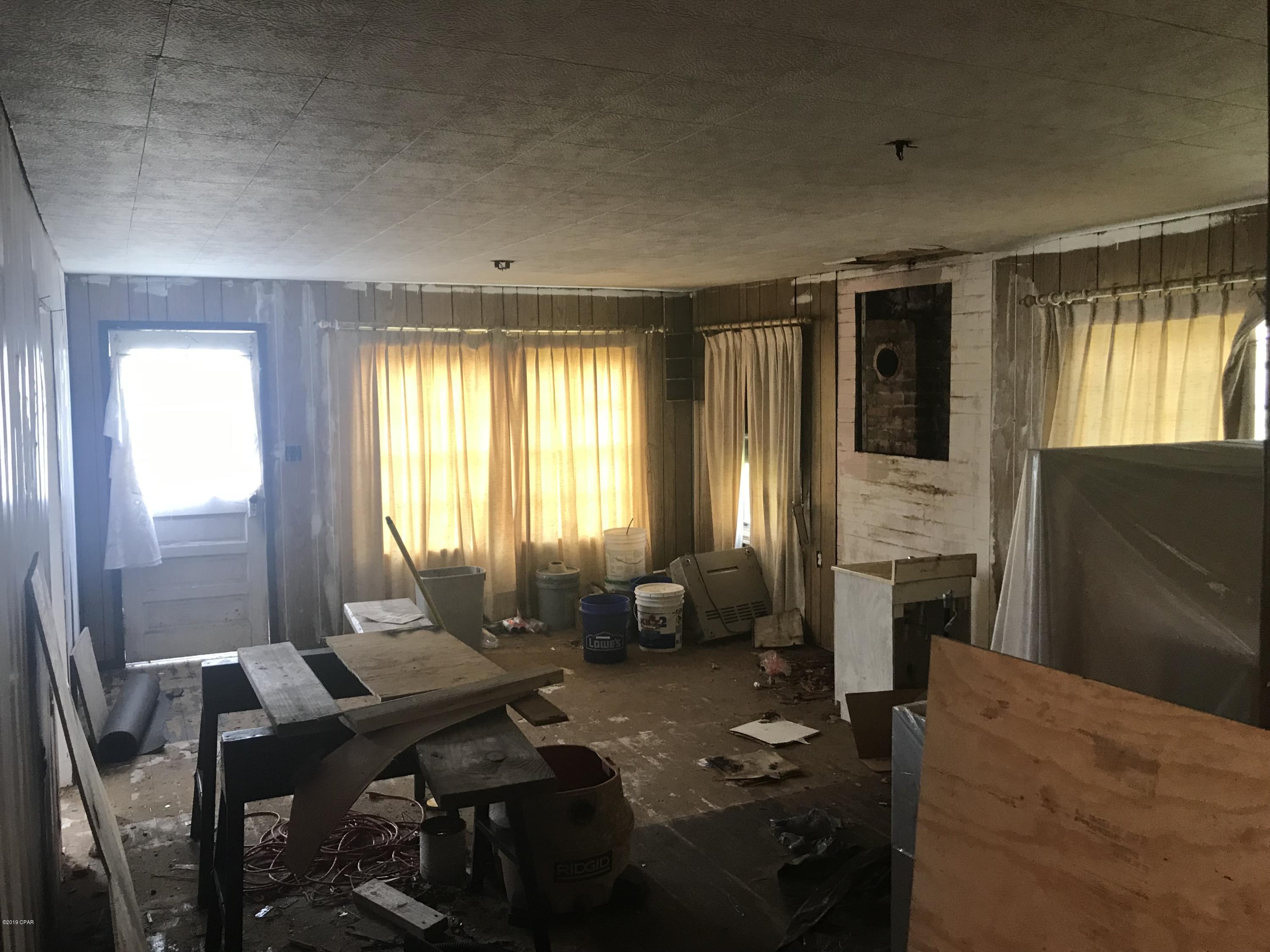 Wh Parker - Residential