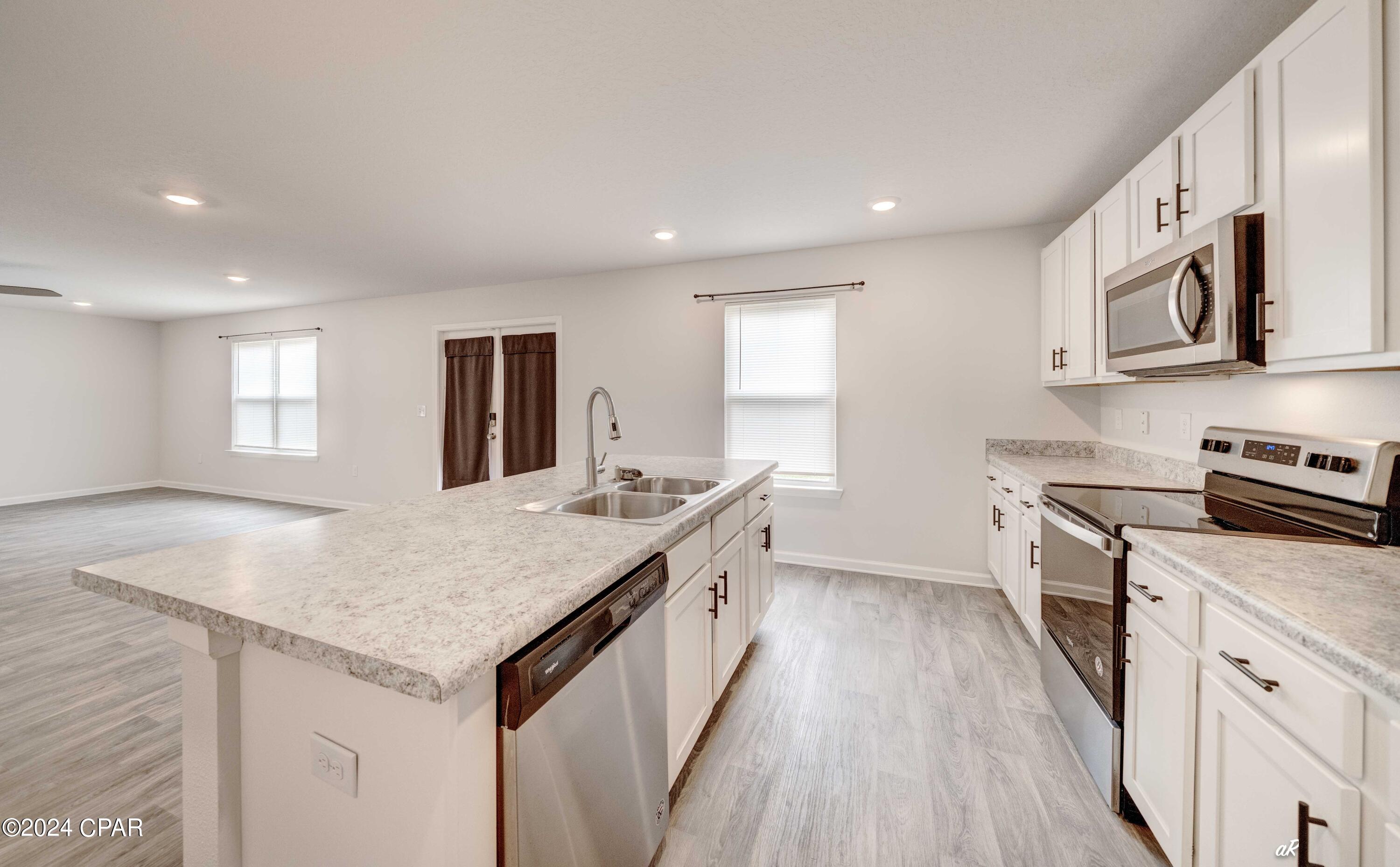 [No Recorded Subdiv] - Residential Lease