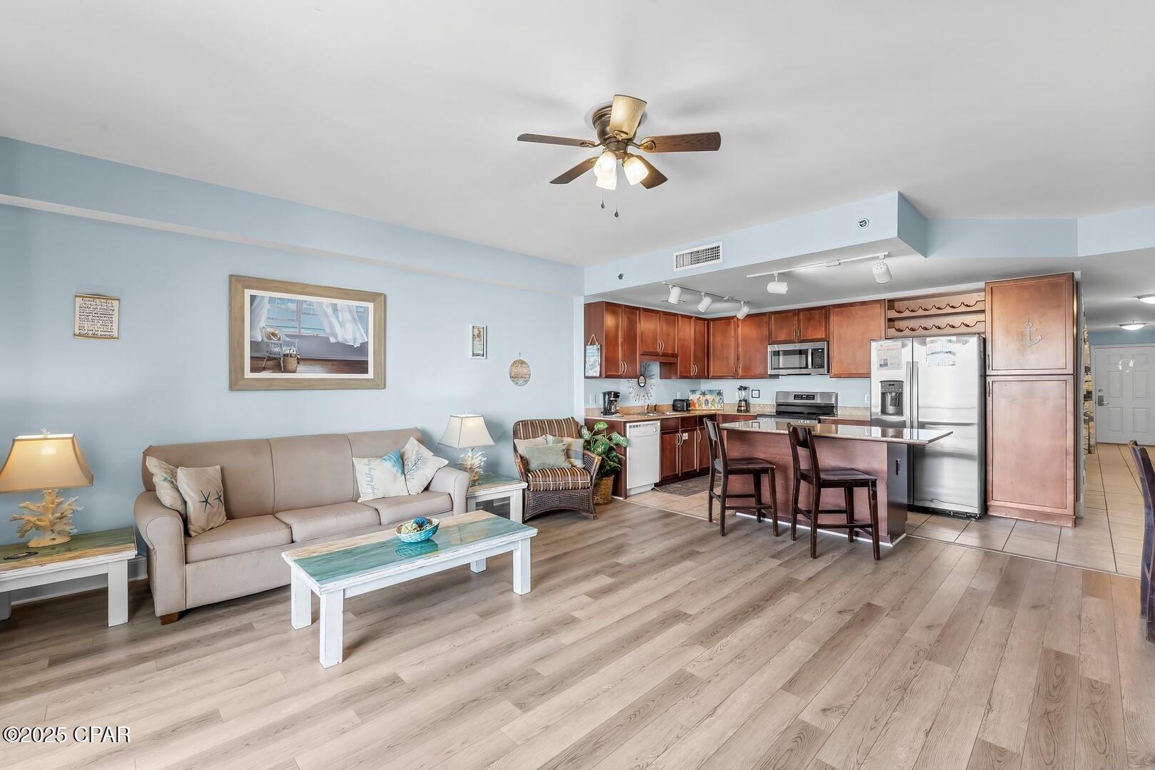 Laketown Wharf - Residential