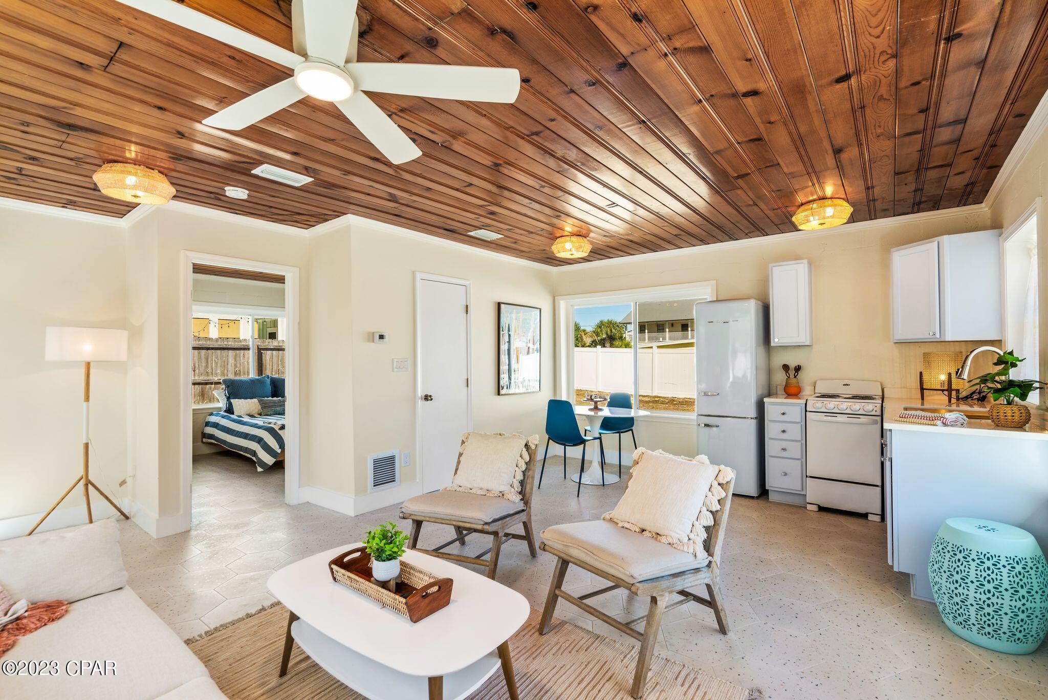 Kiska Beach - Residential