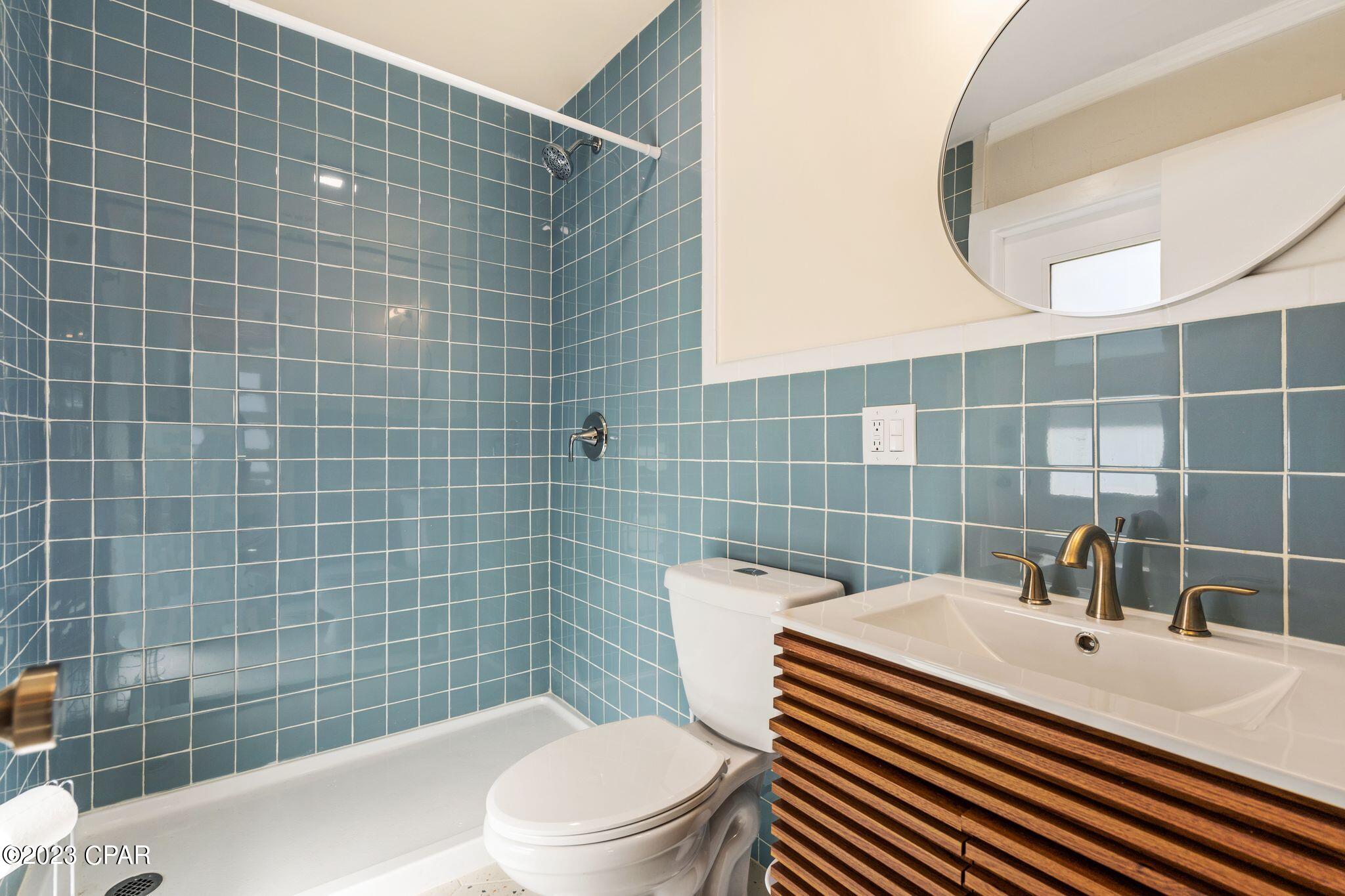 Kiska Beach - Residential