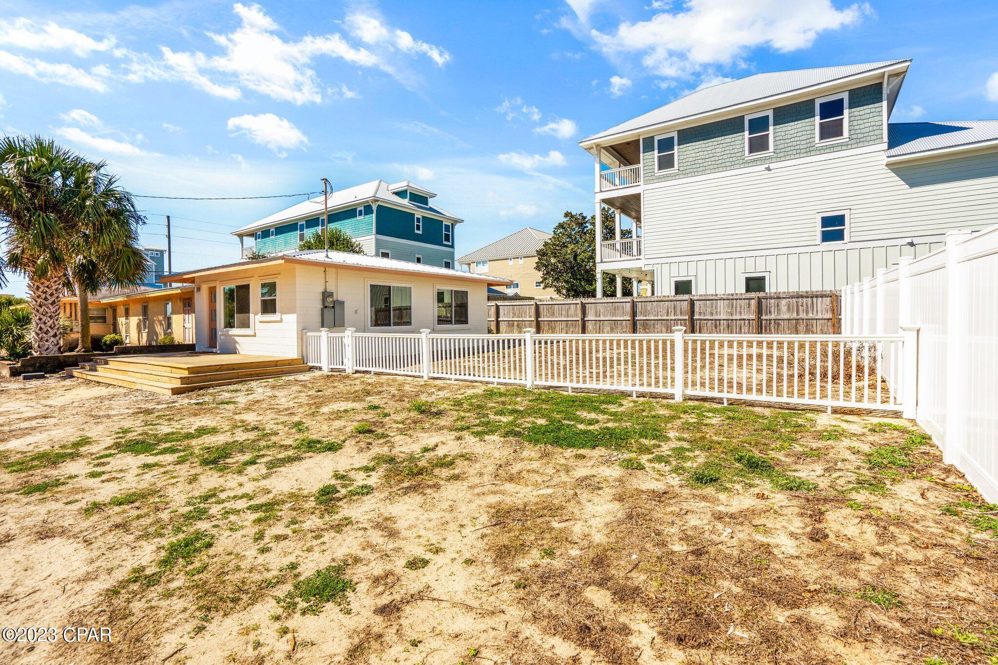 Kiska Beach - Residential