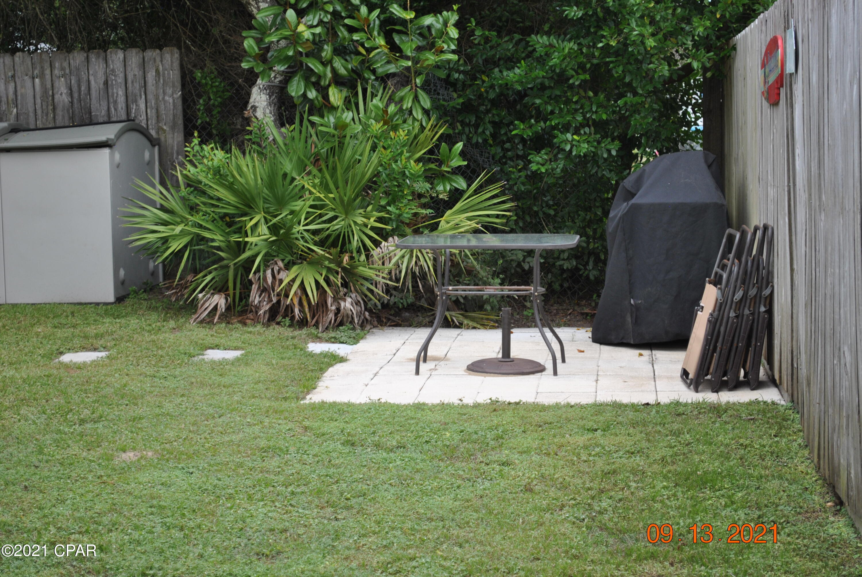 Laguna Beach Estates 7th Add - Residential