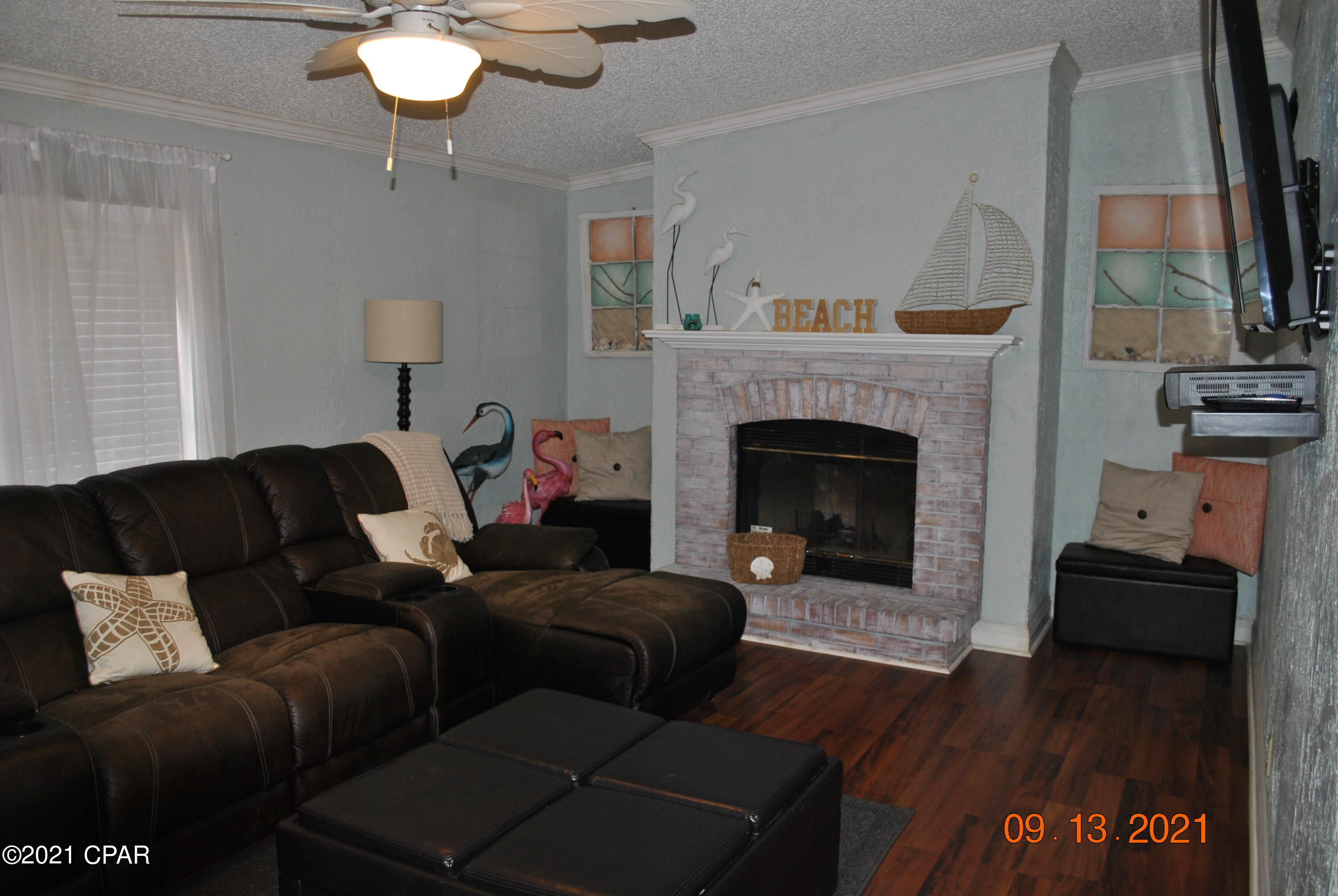 Laguna Beach Estates 7th Add - Residential