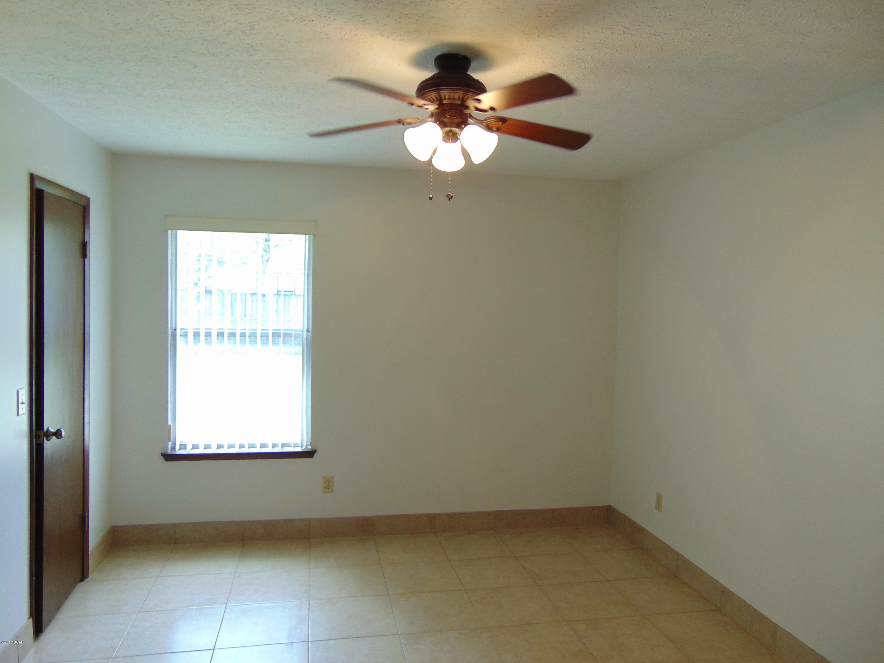 Pine Forest Est Ph 4 - Residential Lease