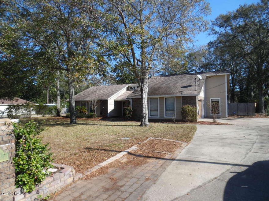 Very nice Home on a large corner lot with 4 bed 3 bath in a much desirable neighborhood in Lynn Haven. This home has new appliances, two master suites and an in ground pool with a fully fenced back yard. This property is eligible under the Freddie Mac First Look Initiative through 01/15/2018. During the first 20 days of being listed in MLS, only offers from owner occupants will be considered. Offers from investor/2nd home purchasers may be submitted, but will not be considered until after the initial 20 days.