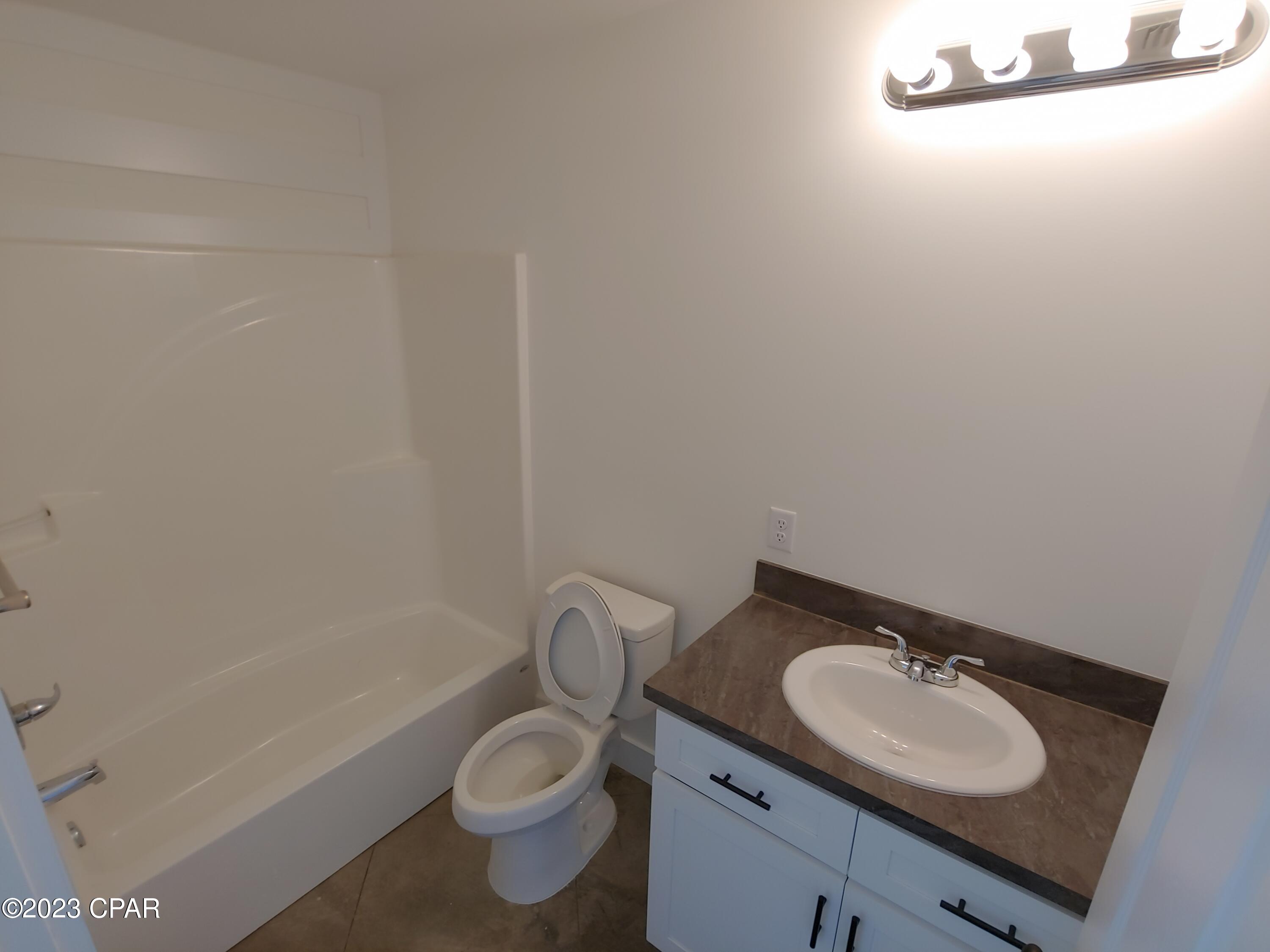 South Caravana Manor - Residential