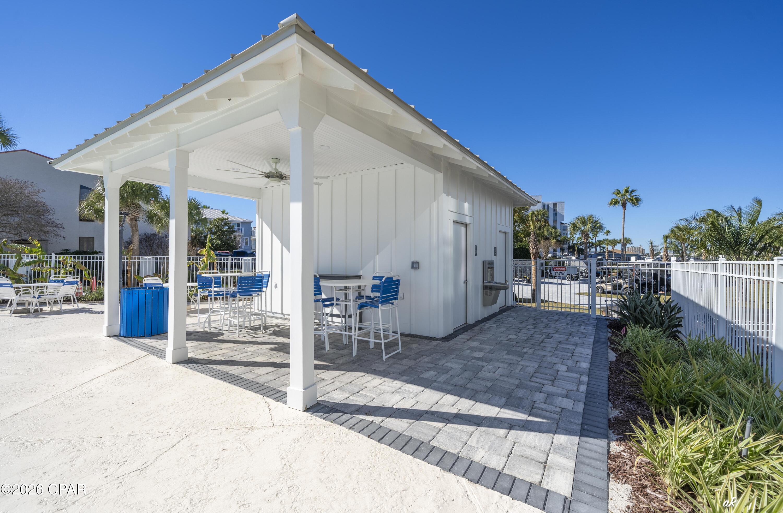 Dolphin Point - Residential