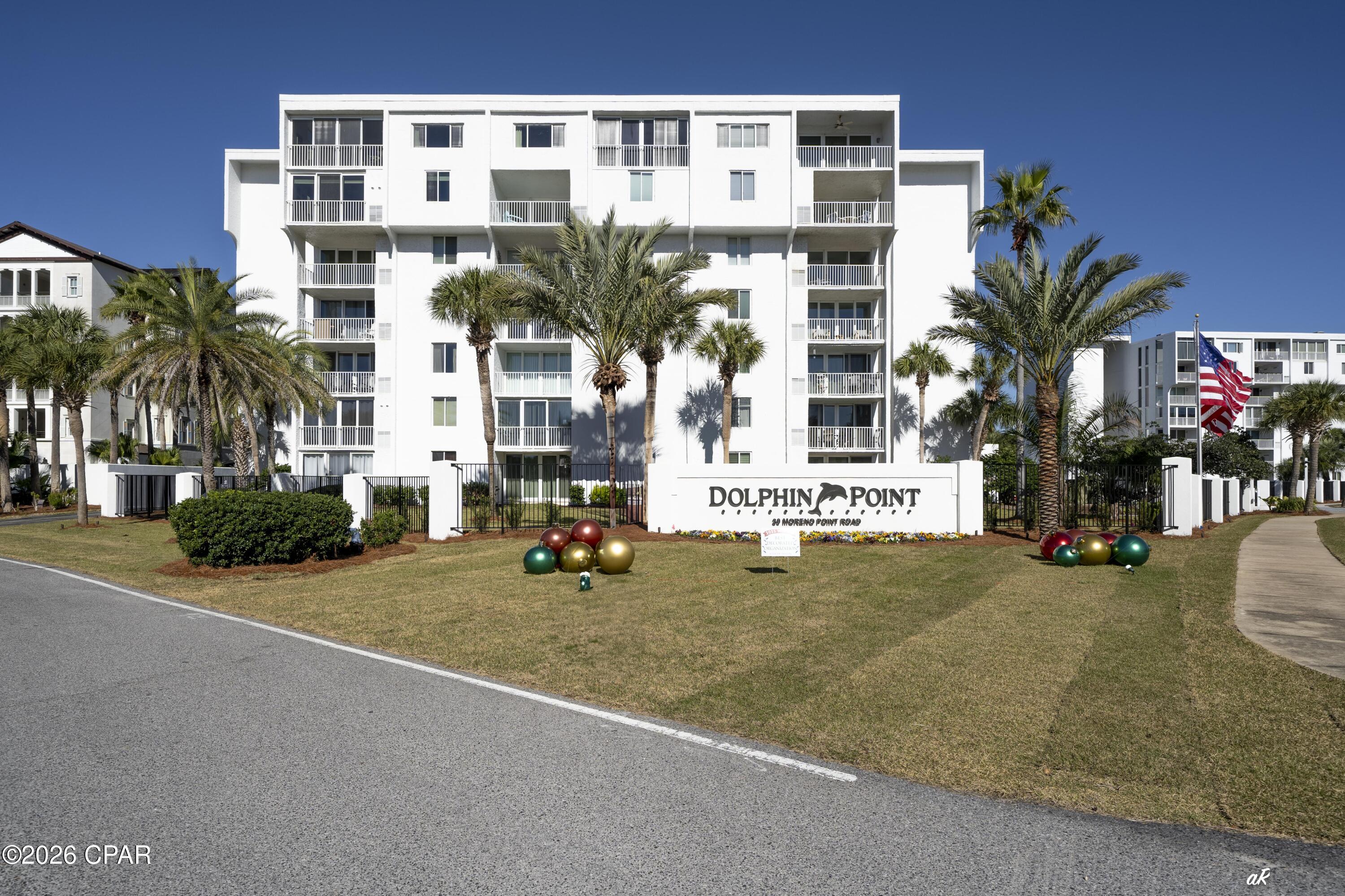 Dolphin Point - Residential