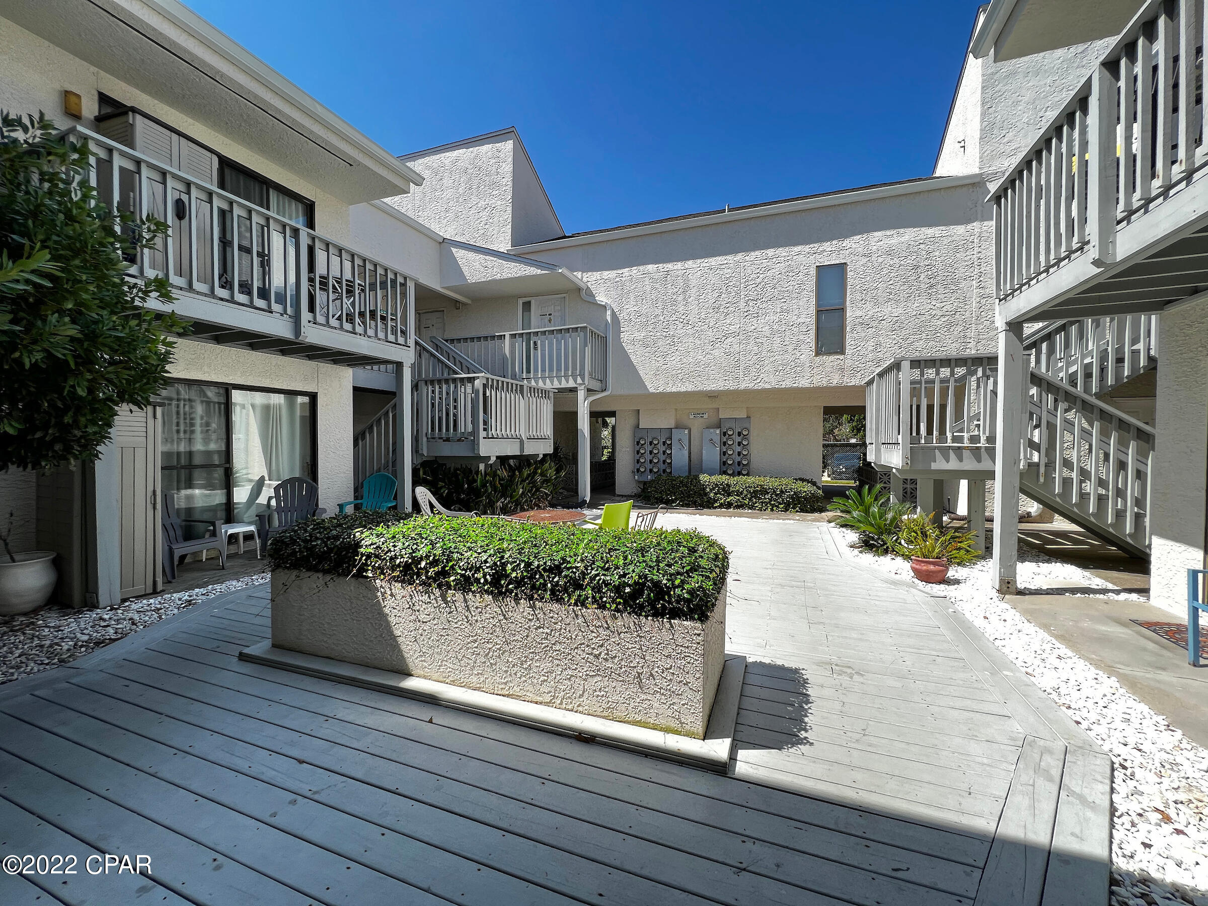 Endless Summer I - Residential