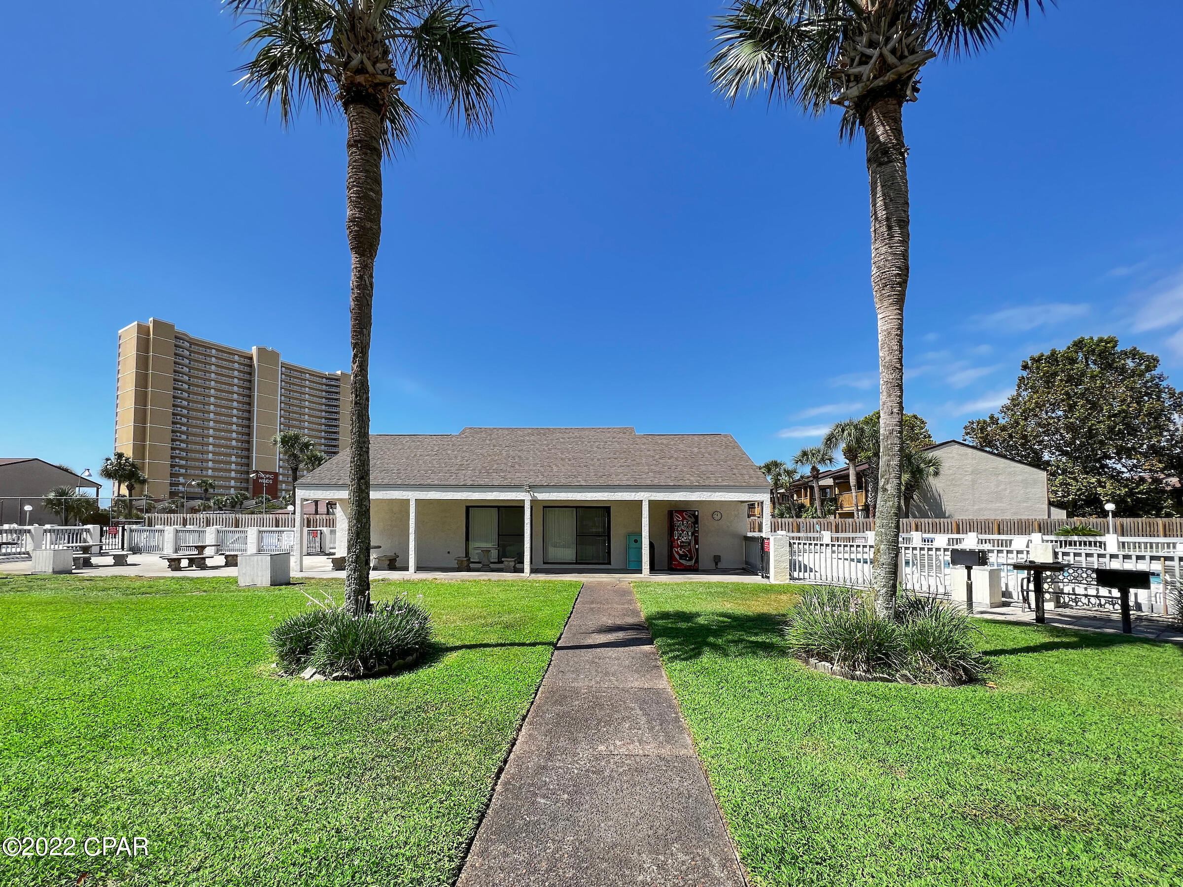 Endless Summer I - Residential