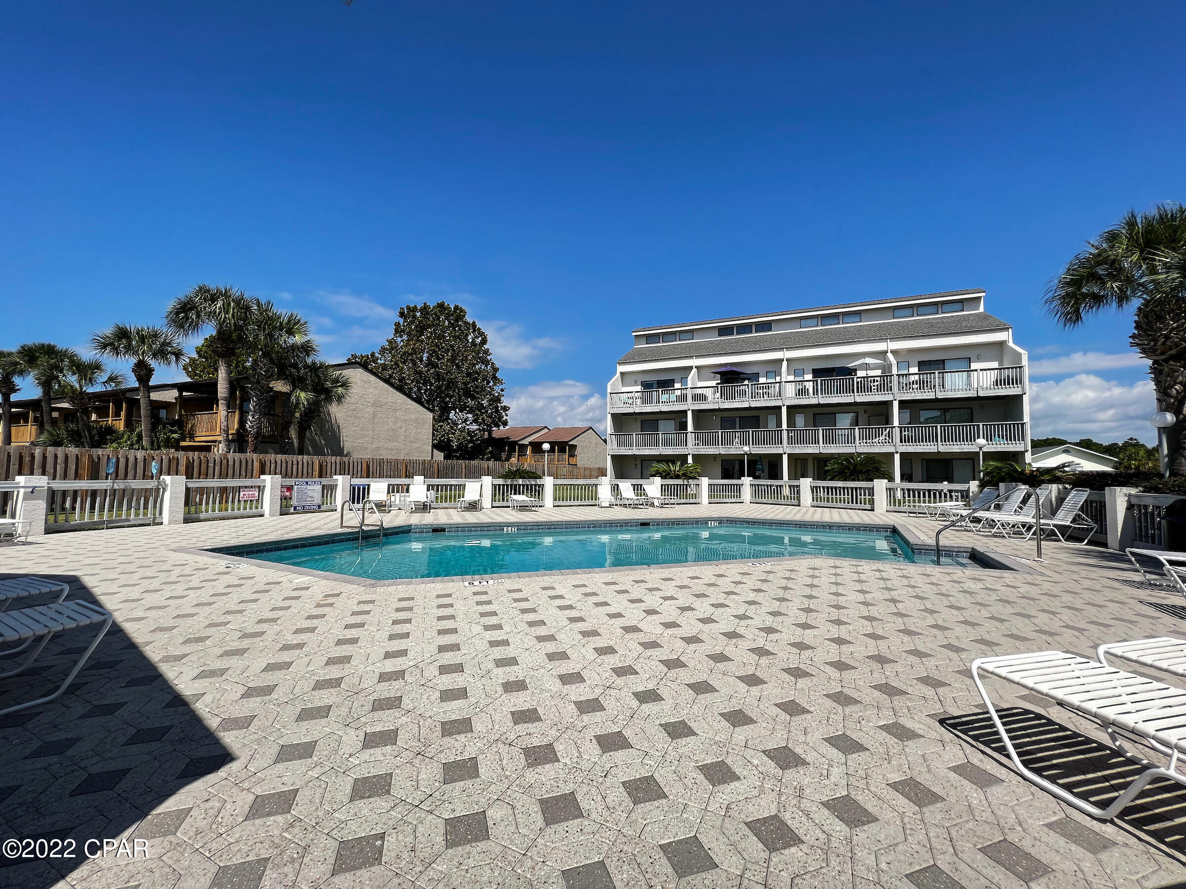 Endless Summer I - Residential