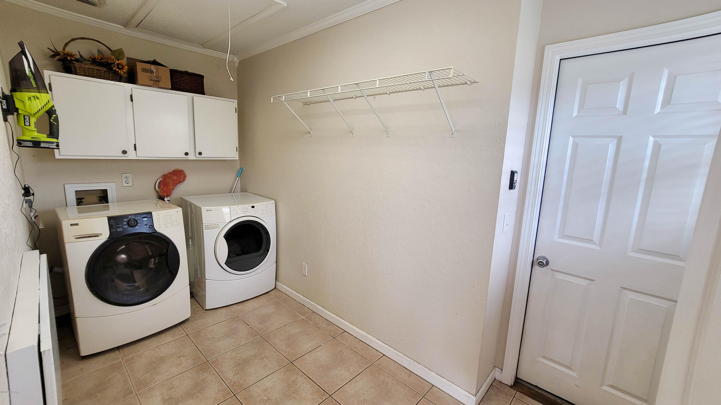 Grand Lagoon Banks - Residential