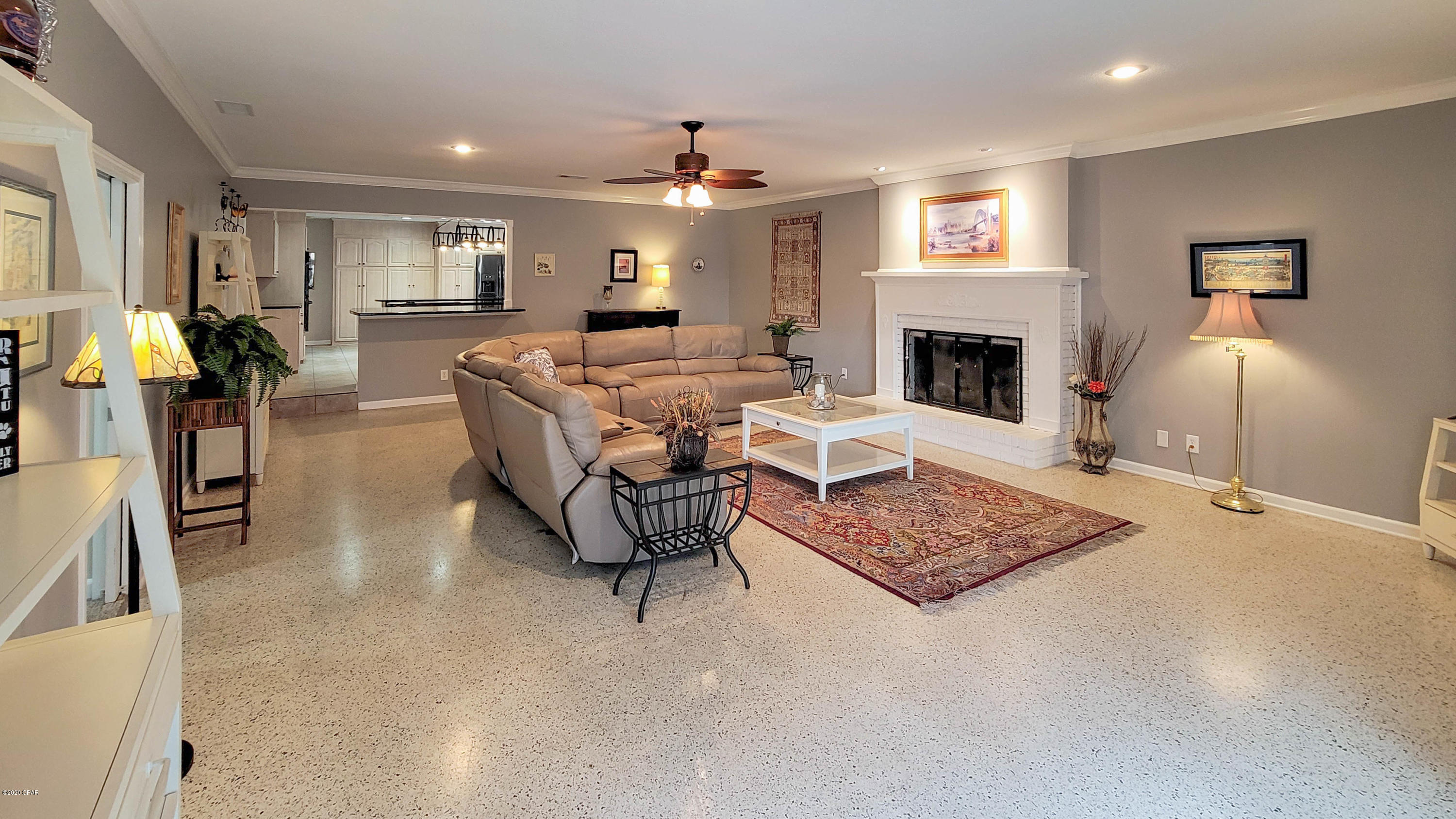 Grand Lagoon Banks - Residential