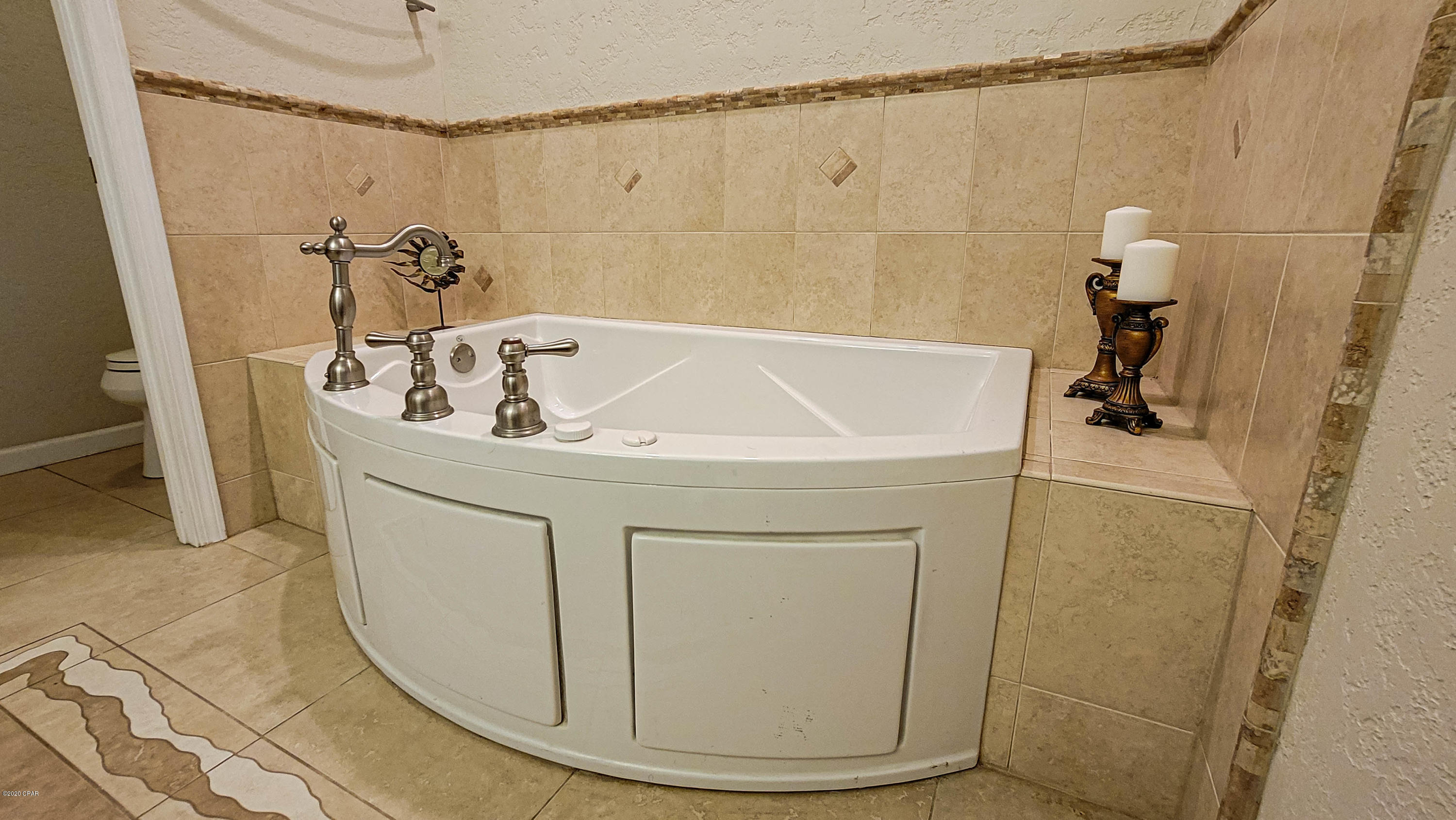 Grand Lagoon Banks - Residential