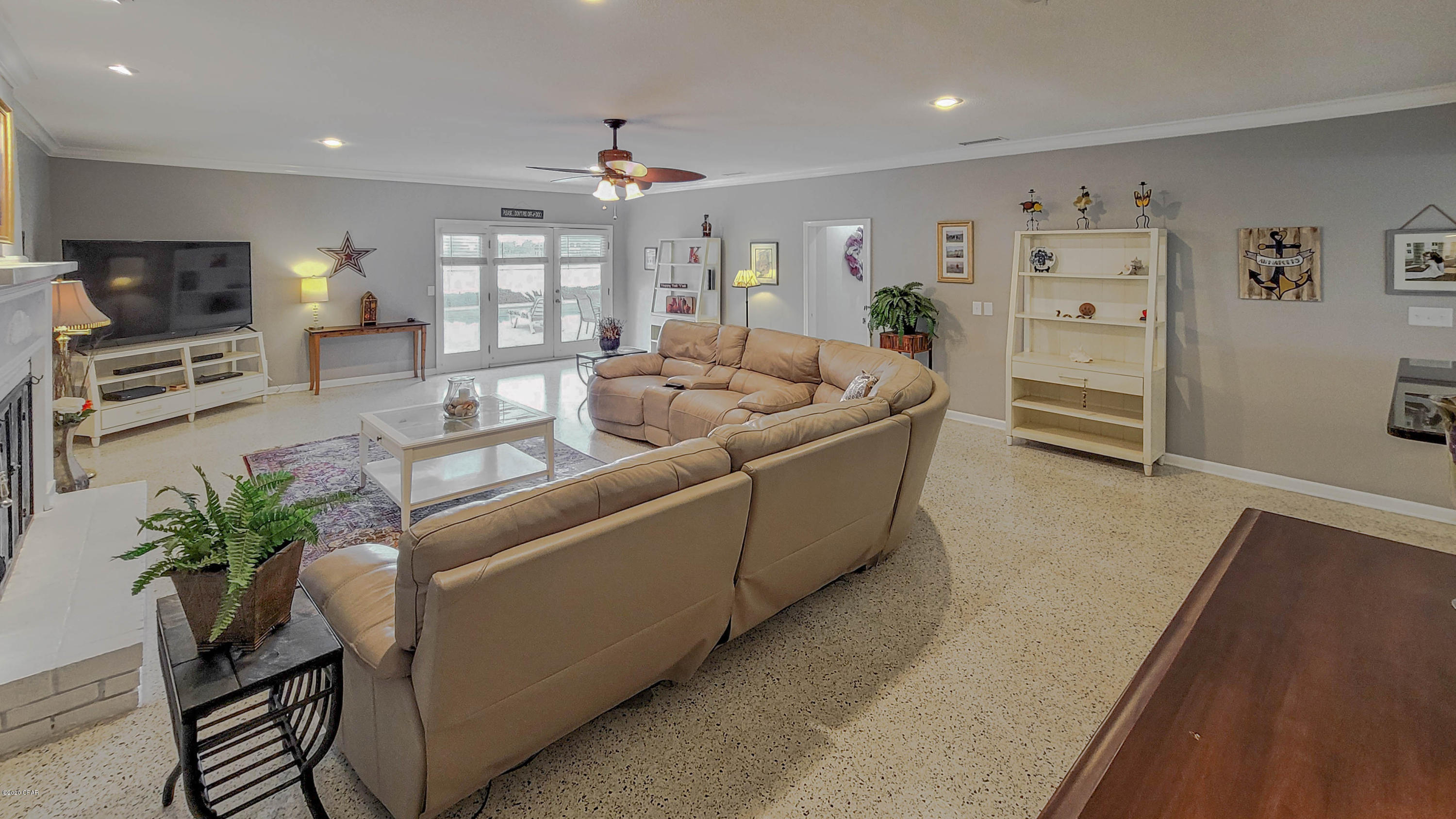 Grand Lagoon Banks - Residential