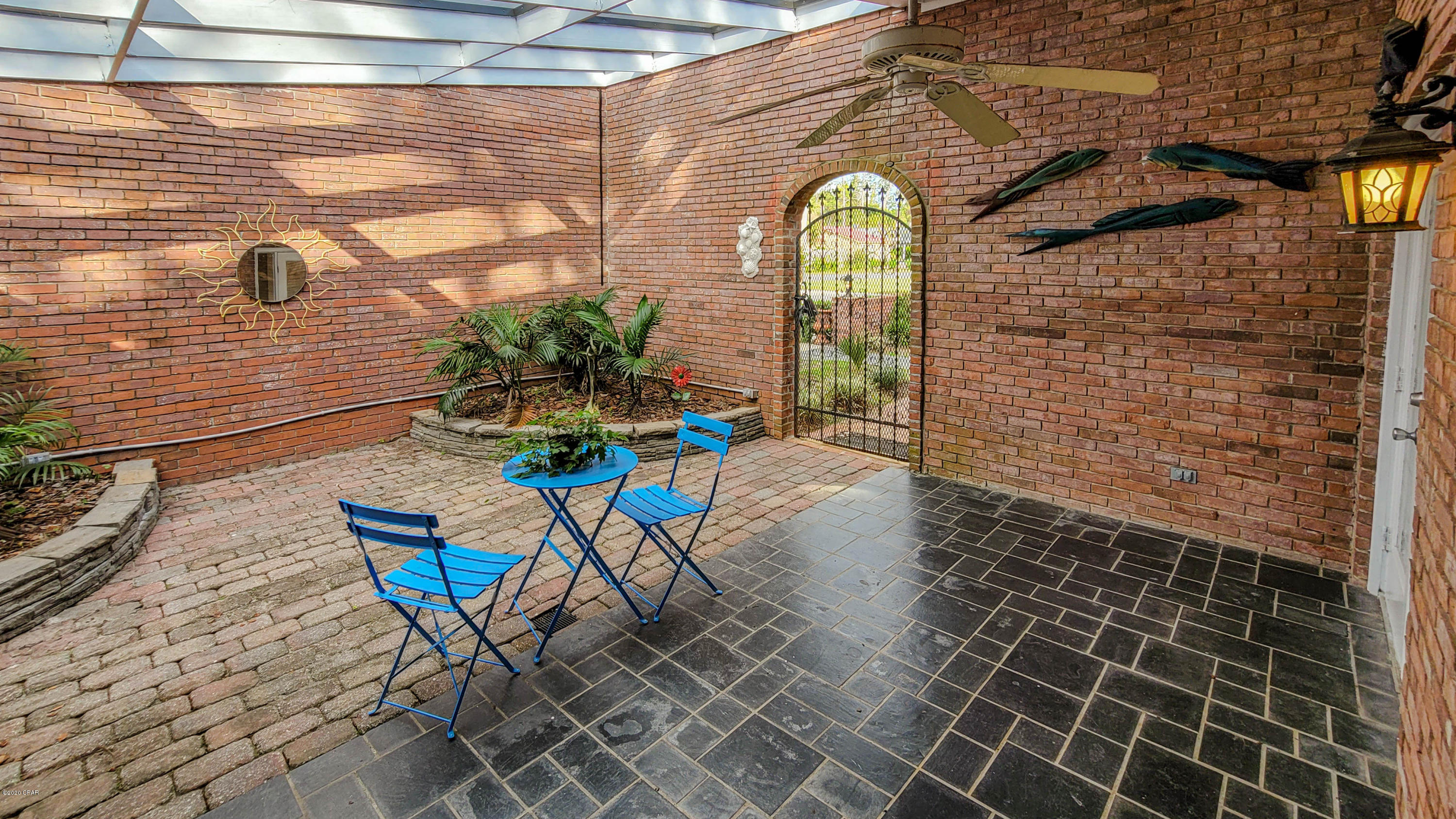 Grand Lagoon Banks - Residential